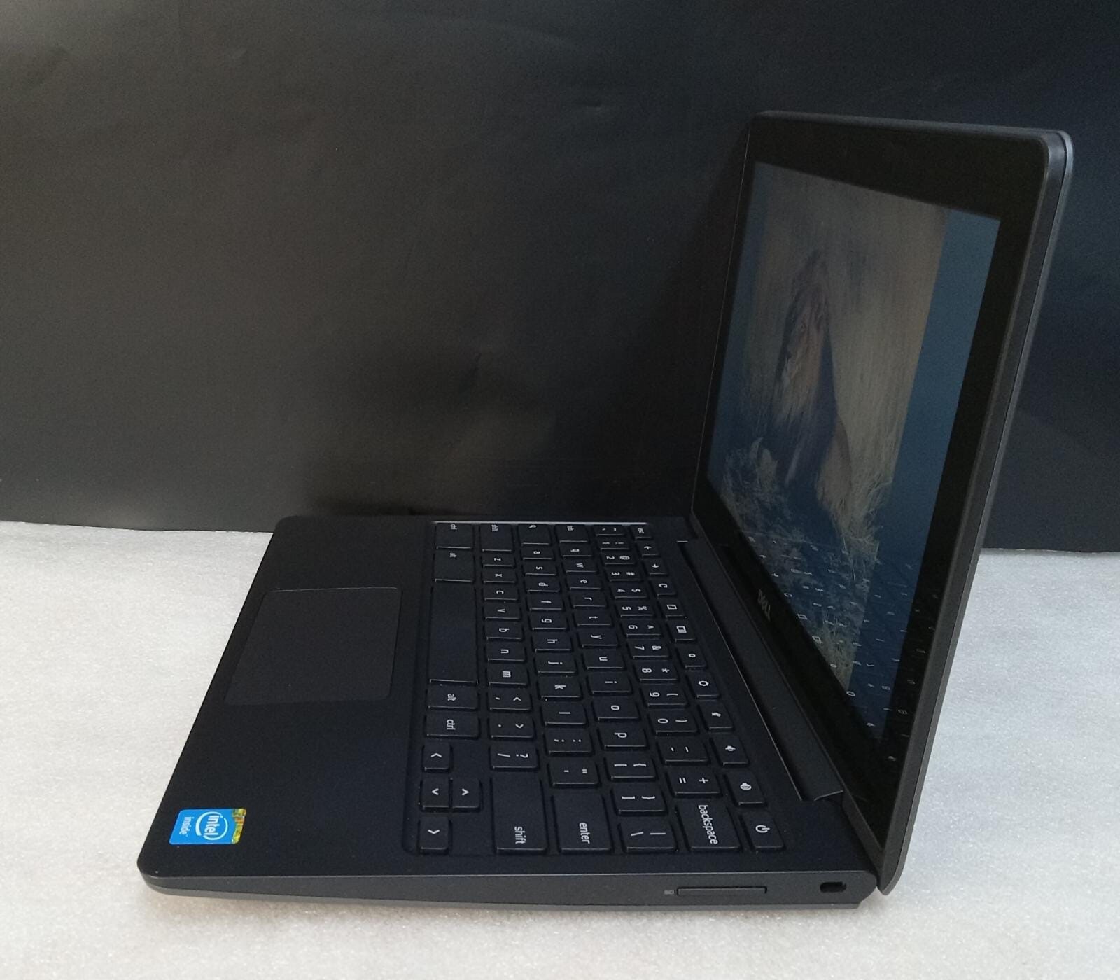 Dell Chromebook 11 CB1C13 11.6″ Gray Intel Celeron 2955u 1.40GHz 4GB RAM 16GB