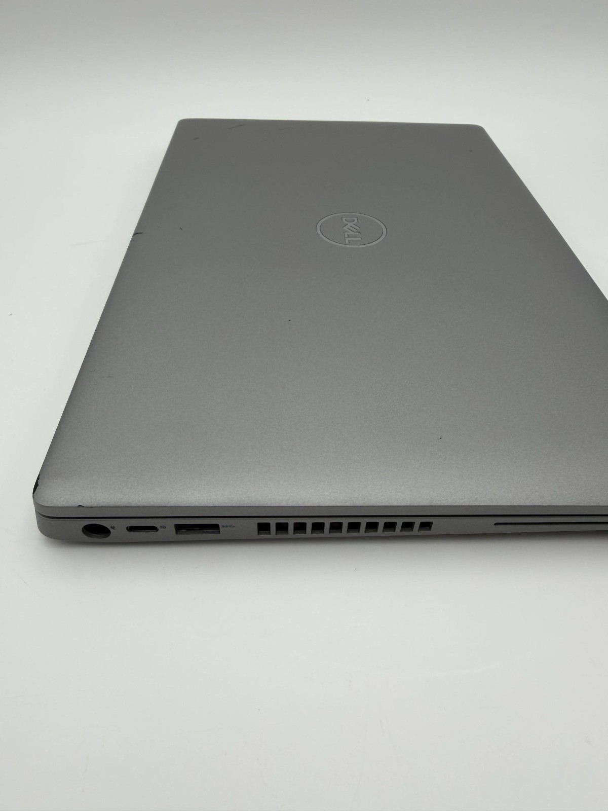 Dell Latitude 5410 14″ FHD Intel Core i5-10310U 16GB 256GB SSD Backlit Win 11pro