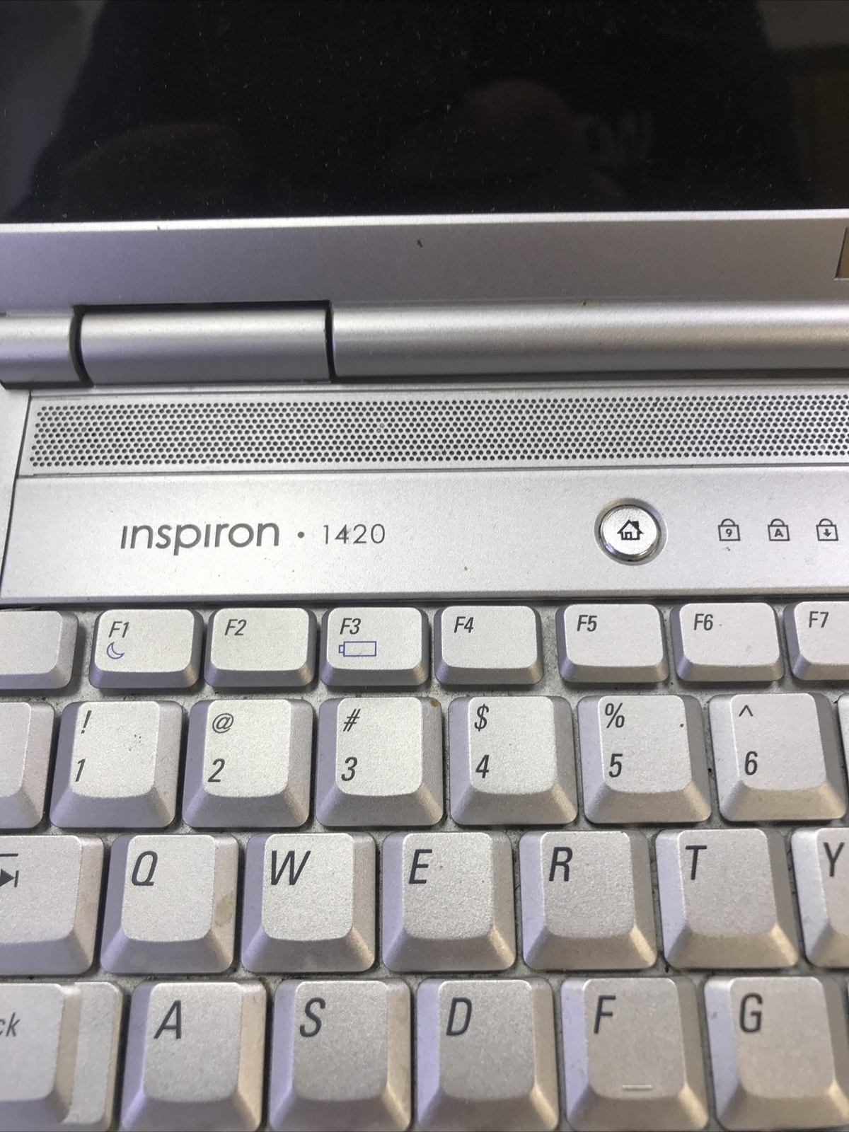 Dell Inspiron 1420 14.1” Laptop Notebook Parts/Repair AS IS computer