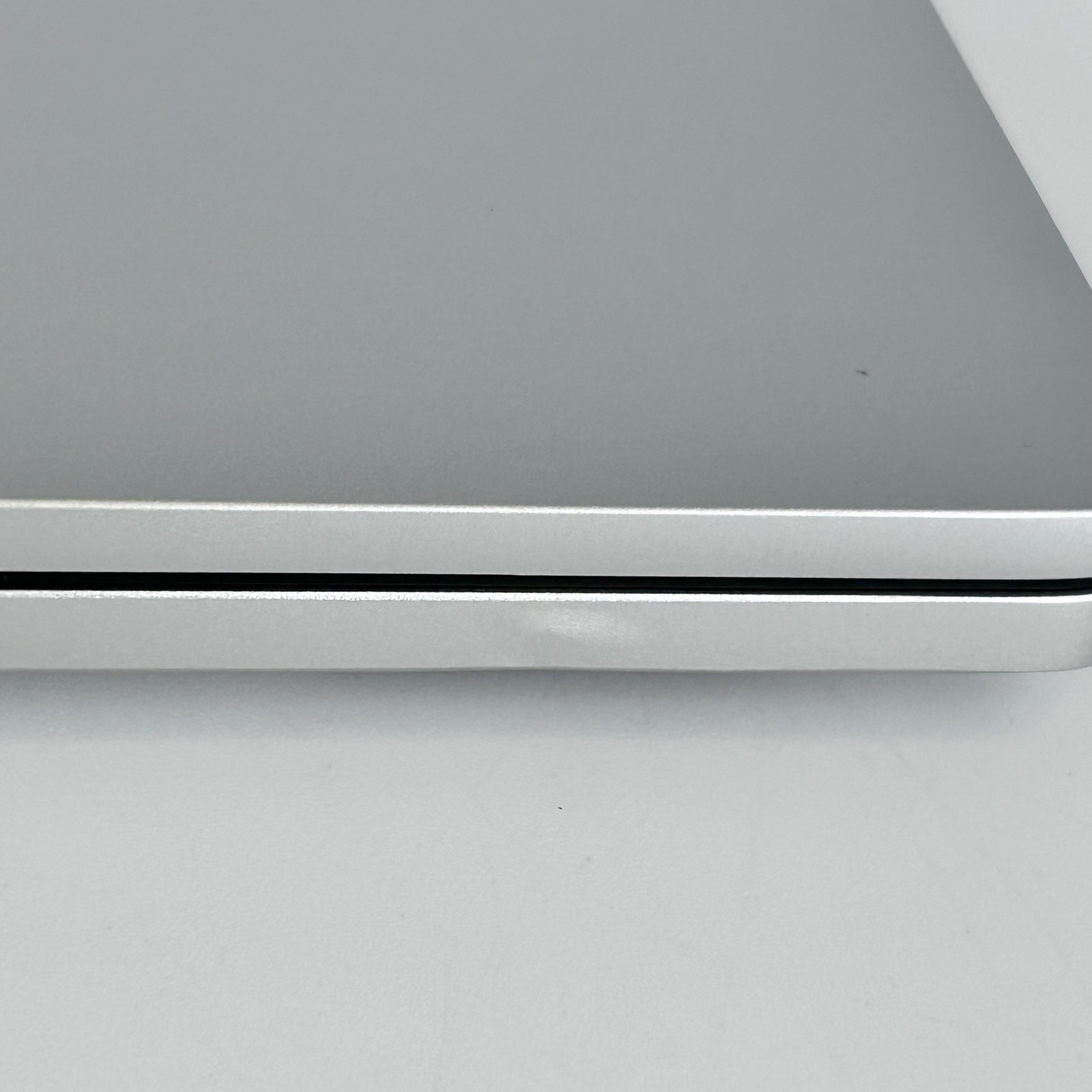 Dell Pro 13 Plus PB13250 Silver 2K 2.1 GHz Ultra 5 236V 16GB 512GB SSD Very Good