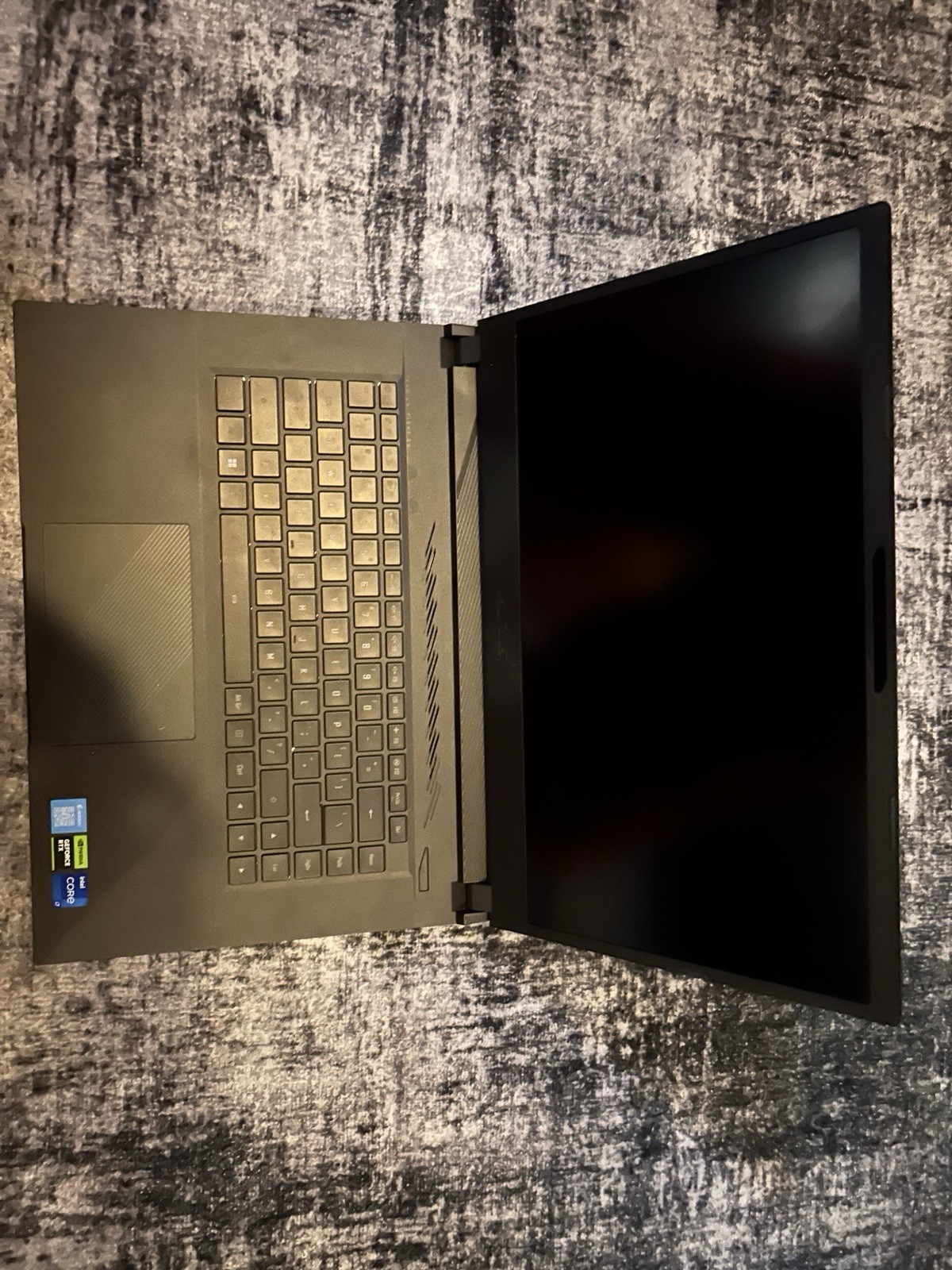 GIGABYTE AORUS 15 i7-13700H, RTX 4070, 16GB DDR5 1TB SSD, 15.6” QHD 165Hz, Win11