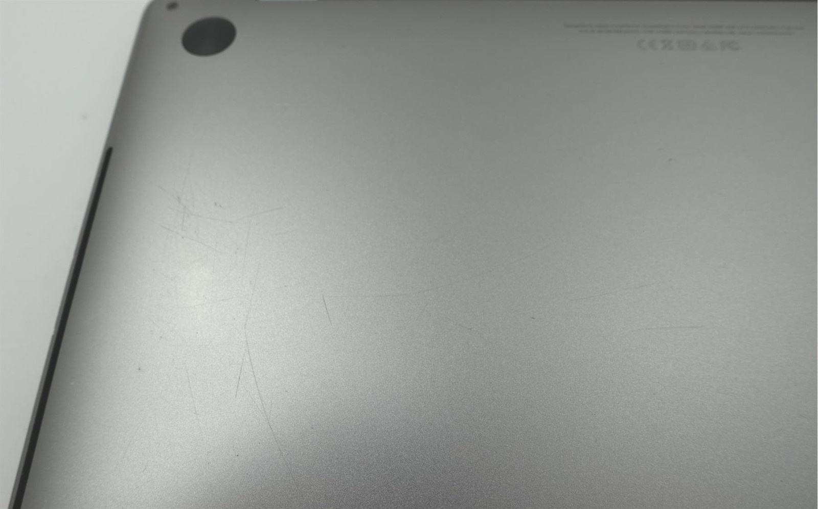 Apple MacBook Pro 2018 A1989 13.3″ Retina i5-8259U 2.3GHz 8GB 256GB Laptop
