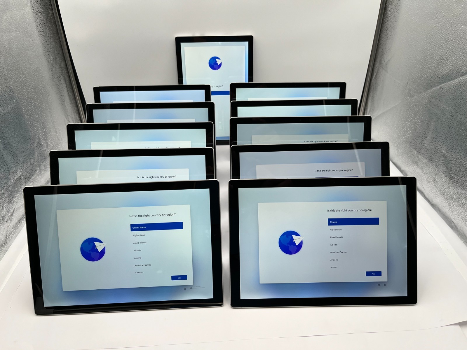 Microsoft Surface Pro 5 1796 Intel Core i5-7300U @ 2.60GHz 8GB 256GB LOT OF 11