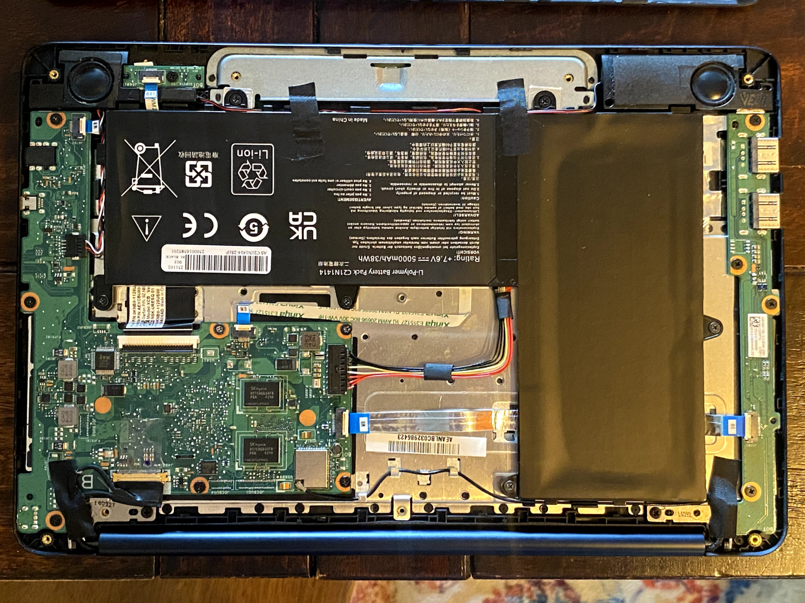 ASUS EeeBook X205T Laptop & Chargers | For Parts/Repair (Turns on, Can’t Charge)