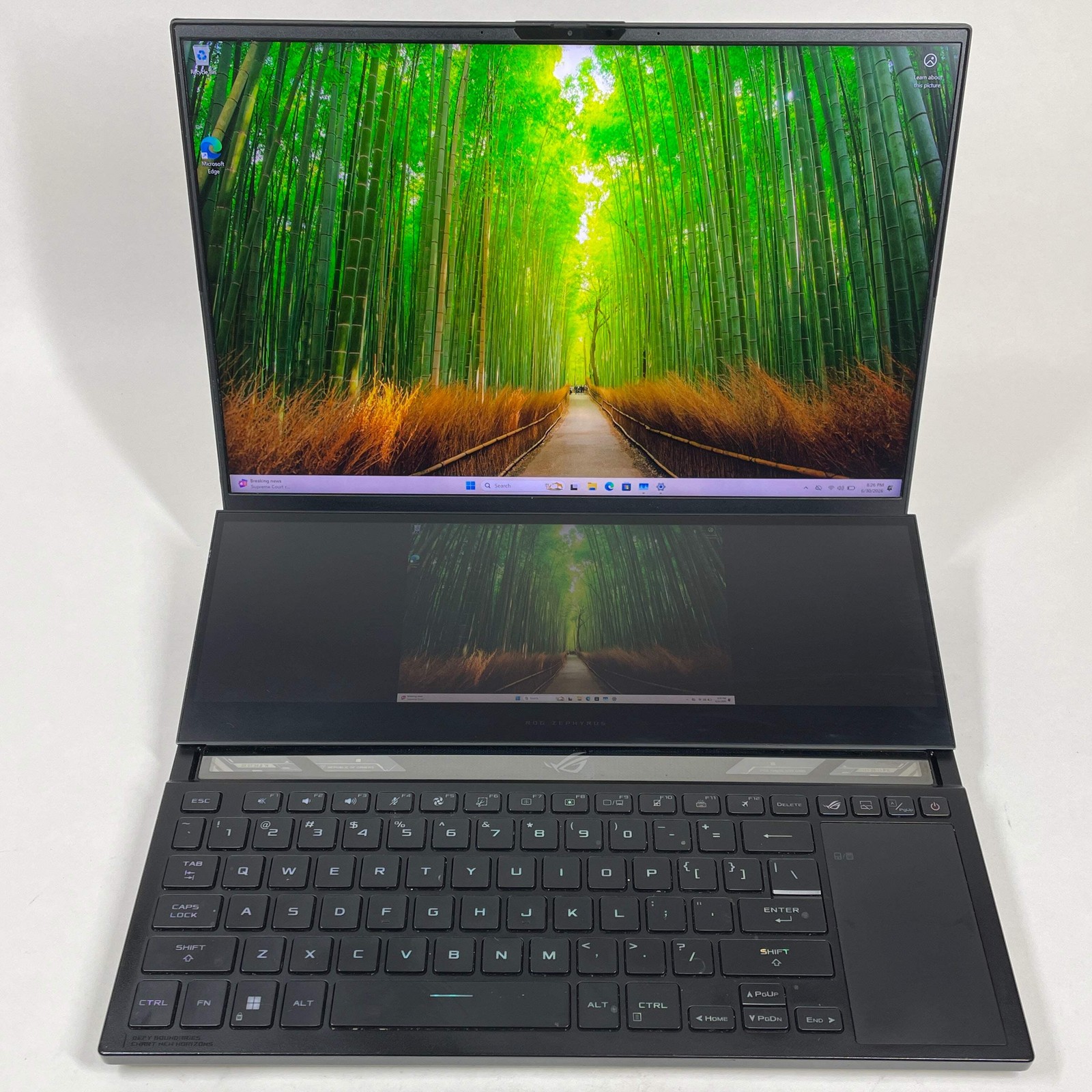 Asus ROG Zephyrus Duo 16 GX650 16″ Ryzen 9 6900HX 3.3GHz 32GB RAM 1TB SSD GeForc