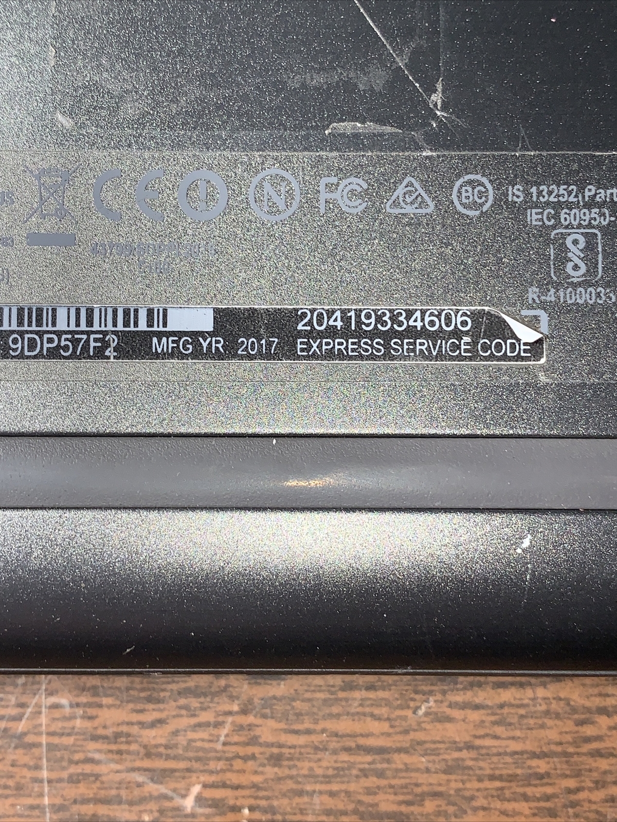 DELL LATITUDE 3379 INTEL CORE I3-6100U 2.30GHZ 4GB RAM