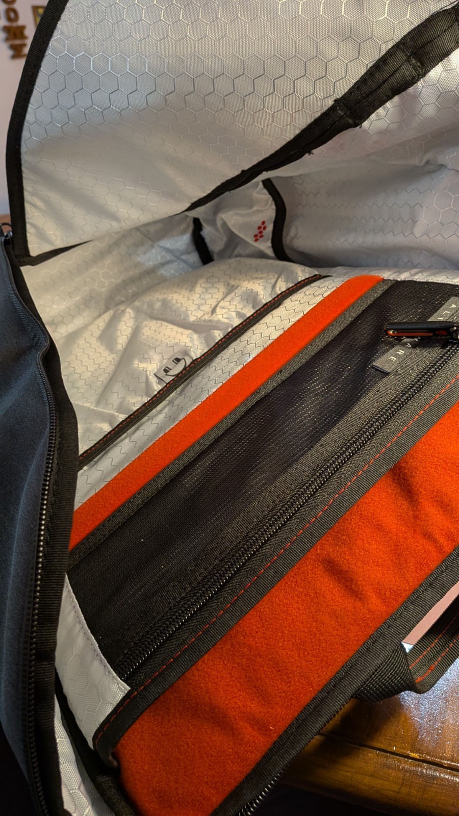 Dell Alienware m16 R1 4080 Laptop with Elite Backpack and Original Box Tested