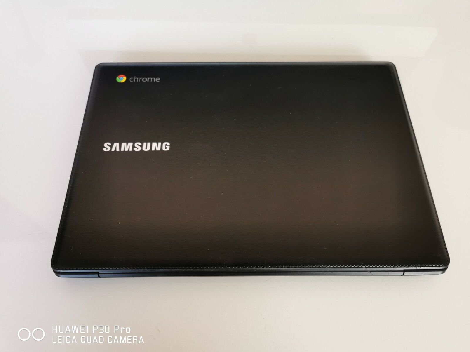 Samsung Chromebook .9GHz Quad A15 / 1.3GHz Quad A7 4GB WebCam HDMI