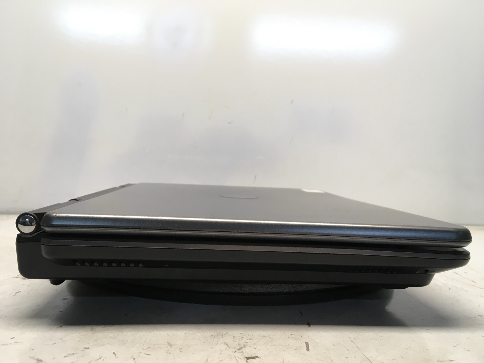 WinBook V400 Intel Celeron M 1.8GHz 512 MB NO HDD