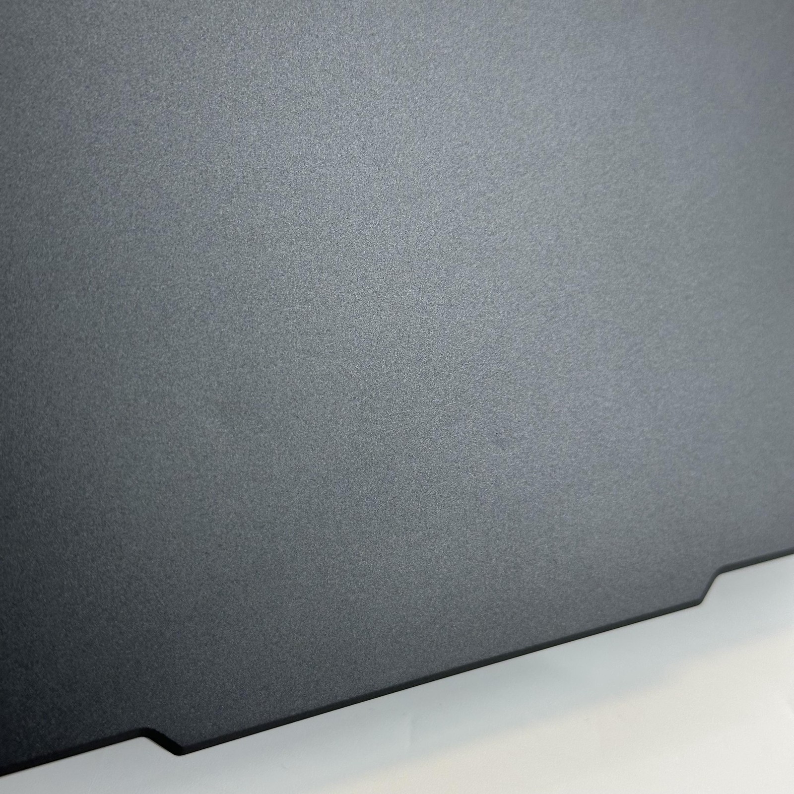 Lenovo Legion Pro 7i Gen 10 16 QHD+ Ultra 9 275HX 32GB 1TB RTX 5080 BENT FRAME