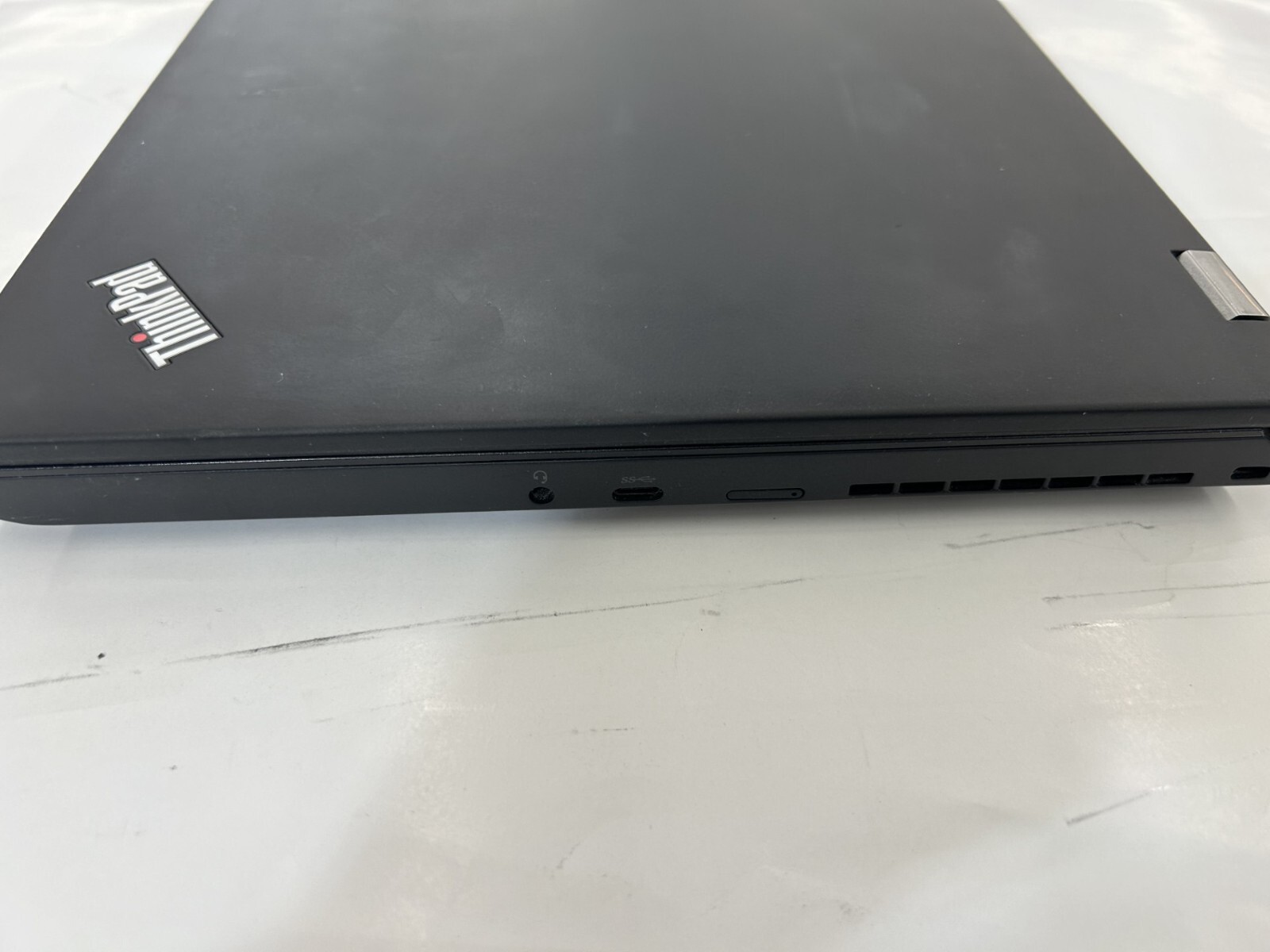 Lenovo 20QN TP P53 15.6″ i7-9750H 16GB 500GB SSD Nvidia Quadro T2000 Win 11 Pro