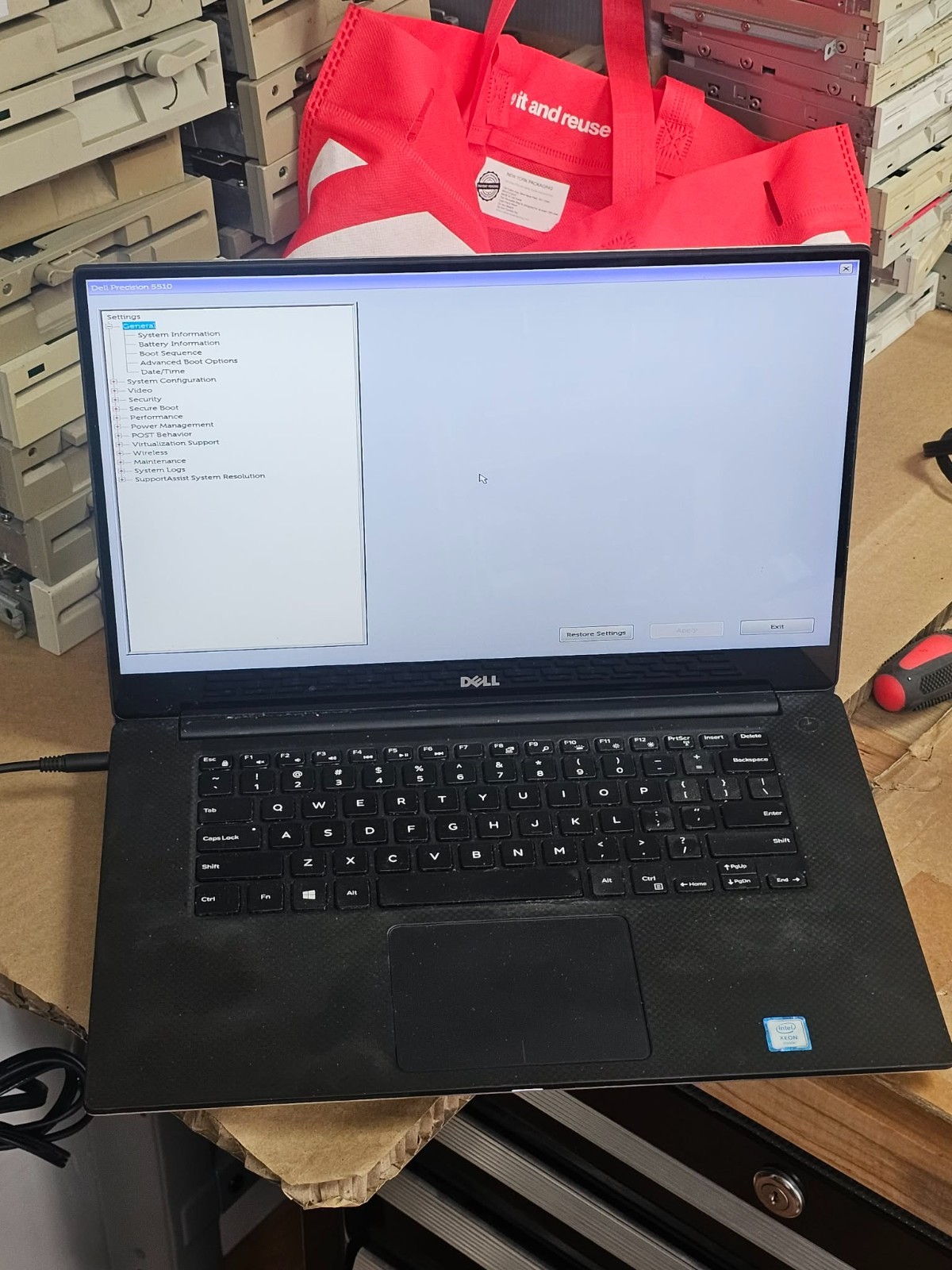 Clean Dell Precision 5510 16″ Xeon E3-1505v5 2.8GHz 16GB RAM UHD Screen WiFi BT