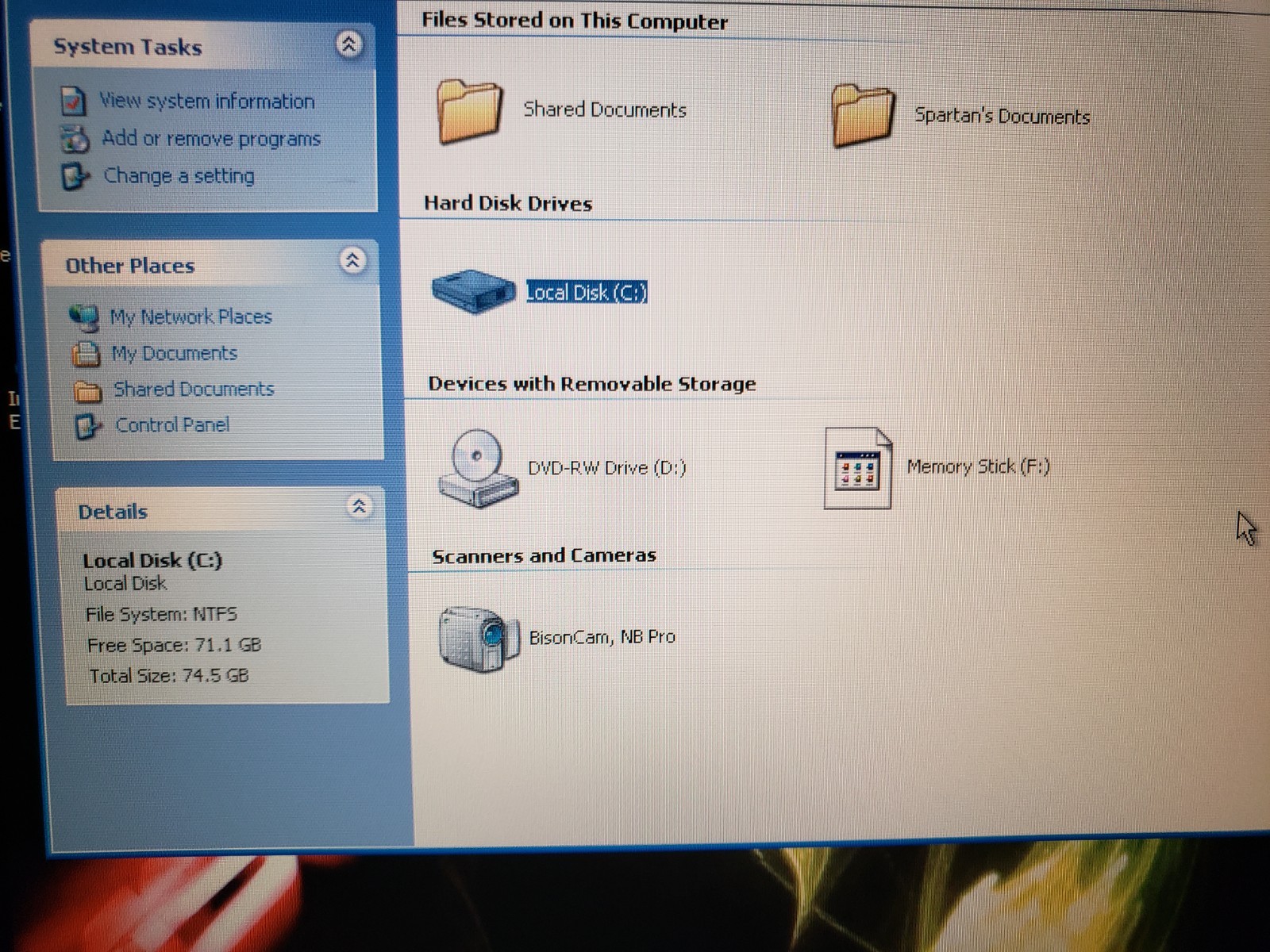 Vintage Asus Spartan Z83V Pentium M 17″ Laptop 2GB 80GB WinXP ATI Radeon