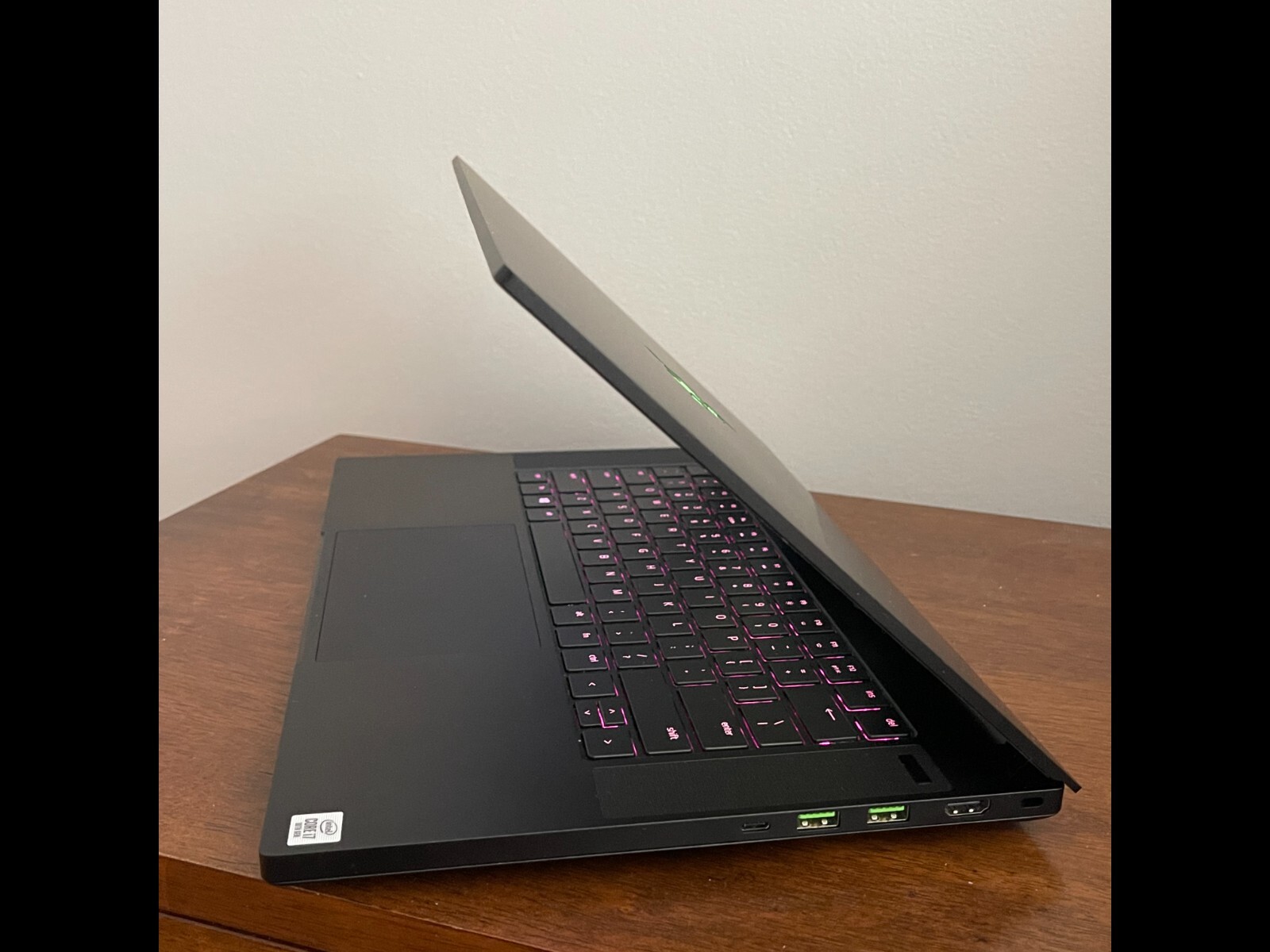 Razer – Blade 15 Base – 15.6″ Gaming 4K Ultra HD Laptop – Intel Core i7 – 16GB M