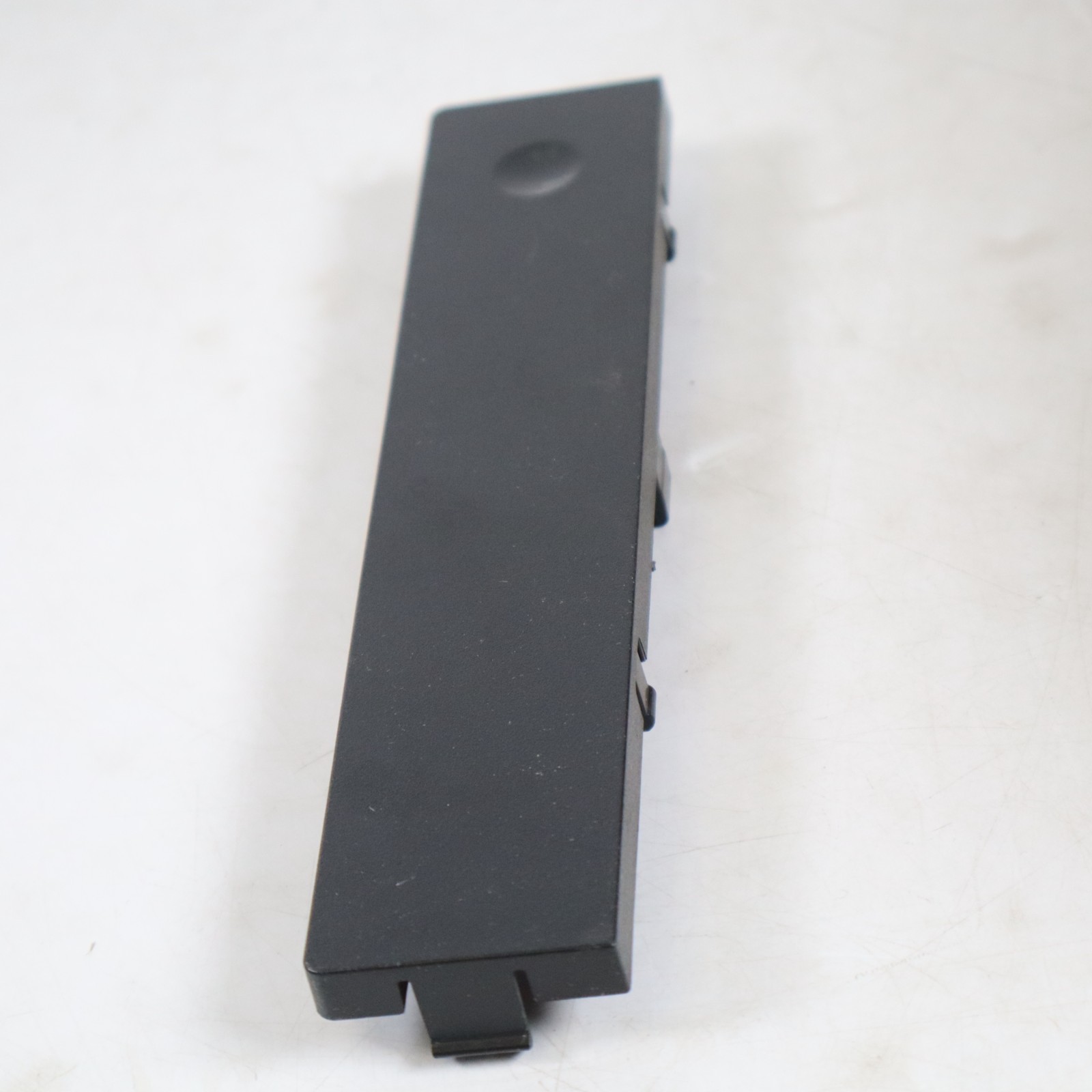 Lenovo ThinkCentre Tiny-in-One 24″ Class Webcam LED NOT-TOUCHSCREEN (Scratched)