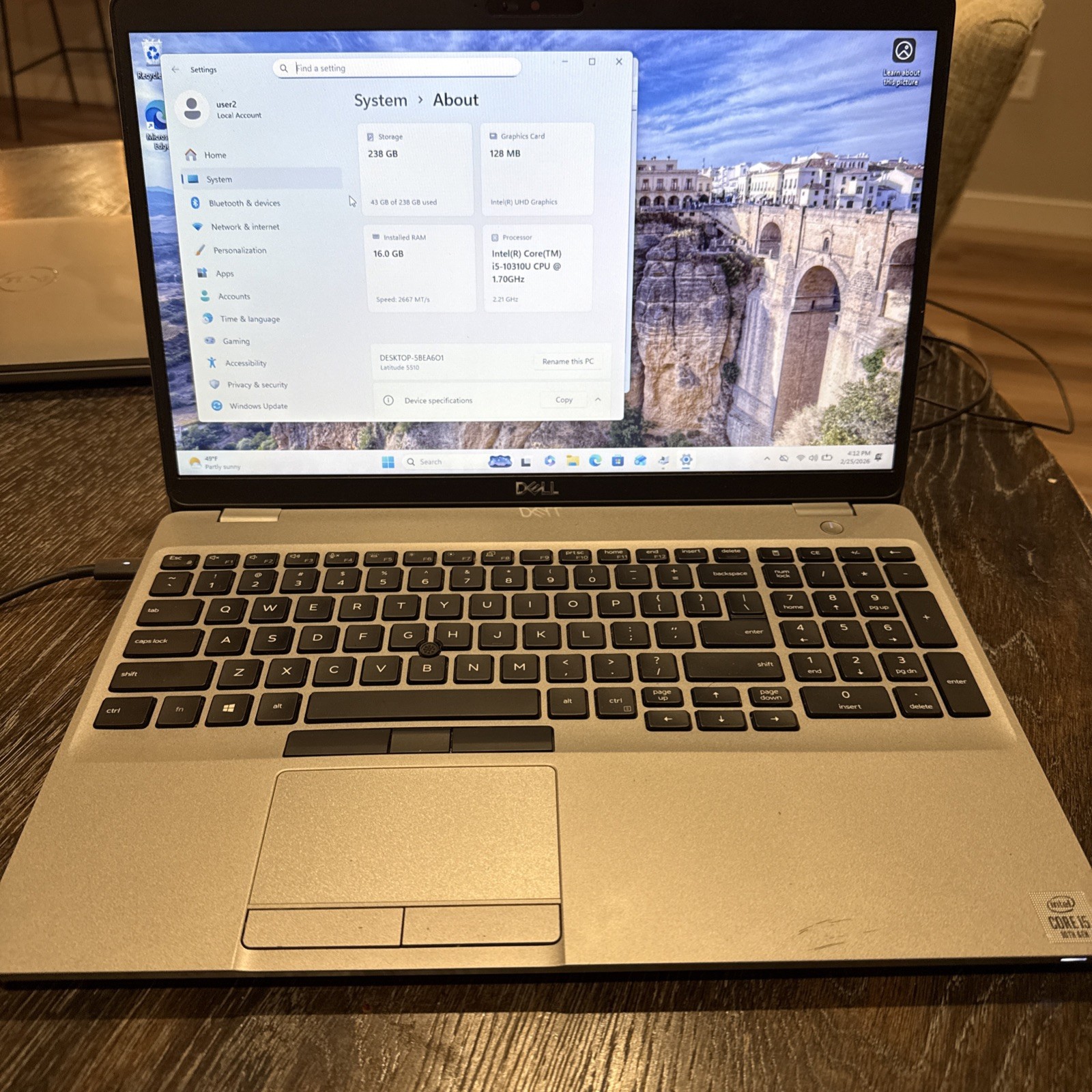 Dell Latitude 5510 Core i5-10310U 1.70GHZ 8GB 256GB SSD, WebCam, W11 Cord
