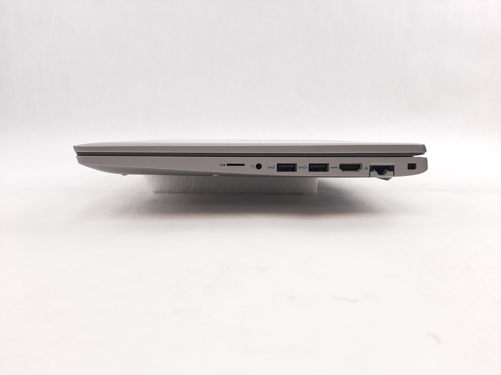 Dell Latitude 5550, Ultra 5 135U, 1.60GHz, 16GB RAM, 256GB NVMe, No AC C4*440