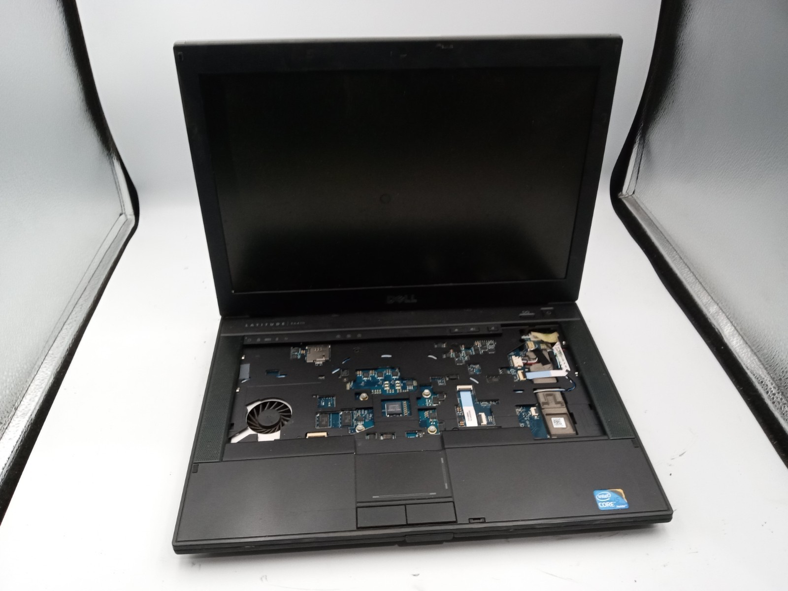 Dell Latitude E6410 14″ Laptop Intel Core i5 1st Gen – NO BOOT / NO VIDEO -RR