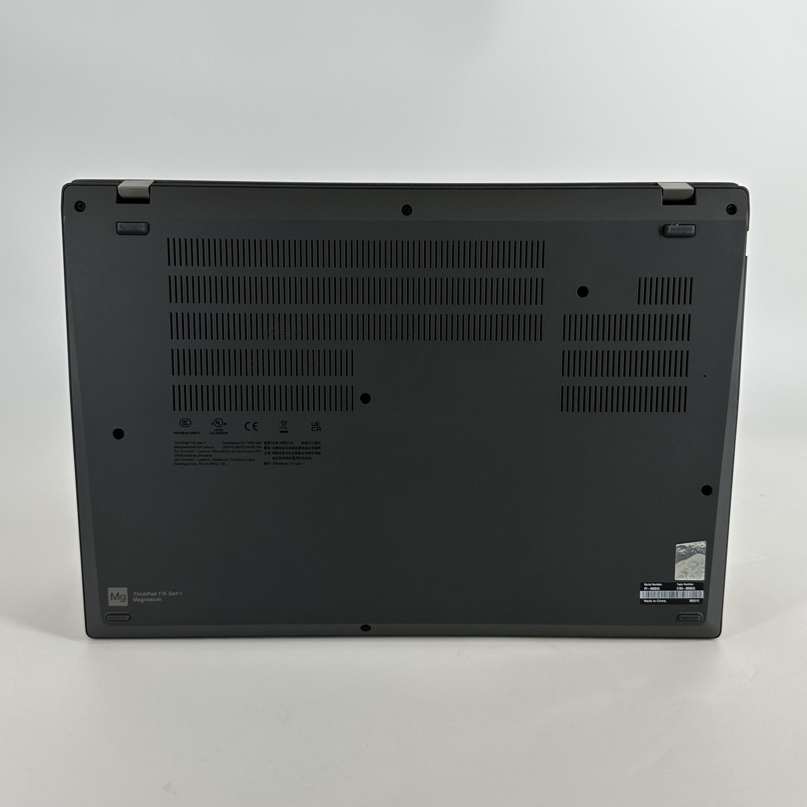 Lenovo ThinkPad T16 Gen 1 16″ FHD+ 2.1 GHz i7-1260P 16GB 512GB SSD Good