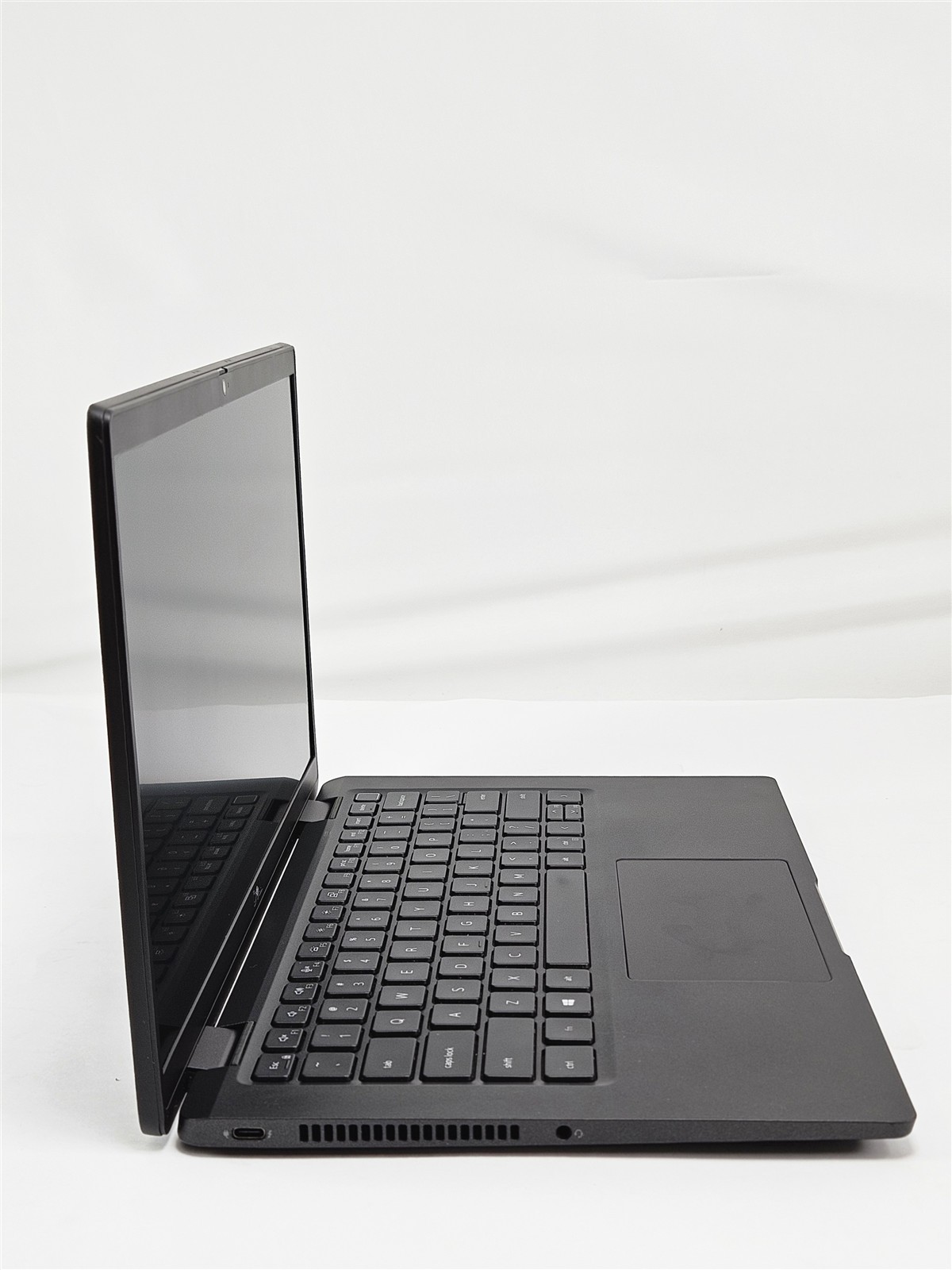 Dell Latitude 7420 14″ i7-1185G7 32GB 512GB SSD Intel Iris Xe Graphics ultrabook