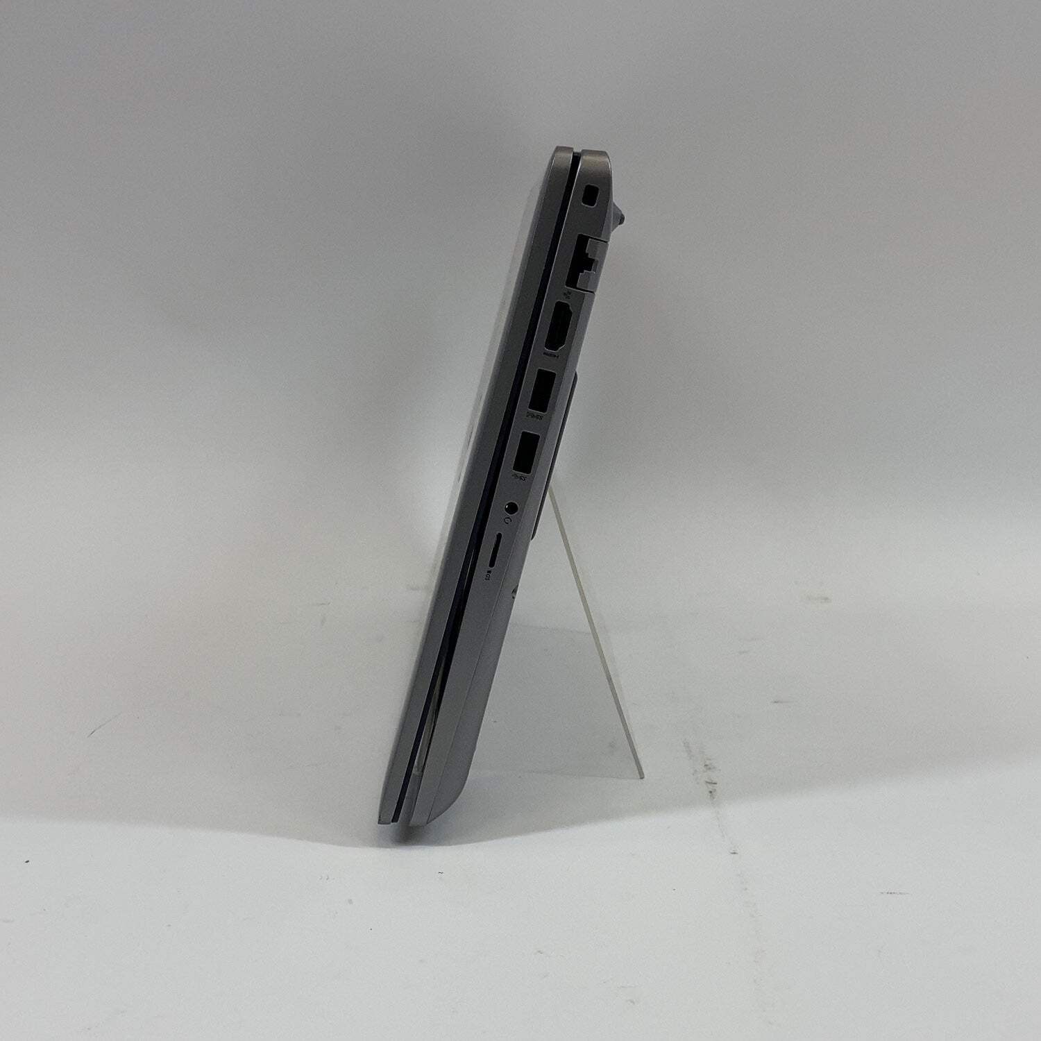 Dell Precision 3561 15.6″ i7-11850H 2.5GHz 16GB RAM 500GB SSD