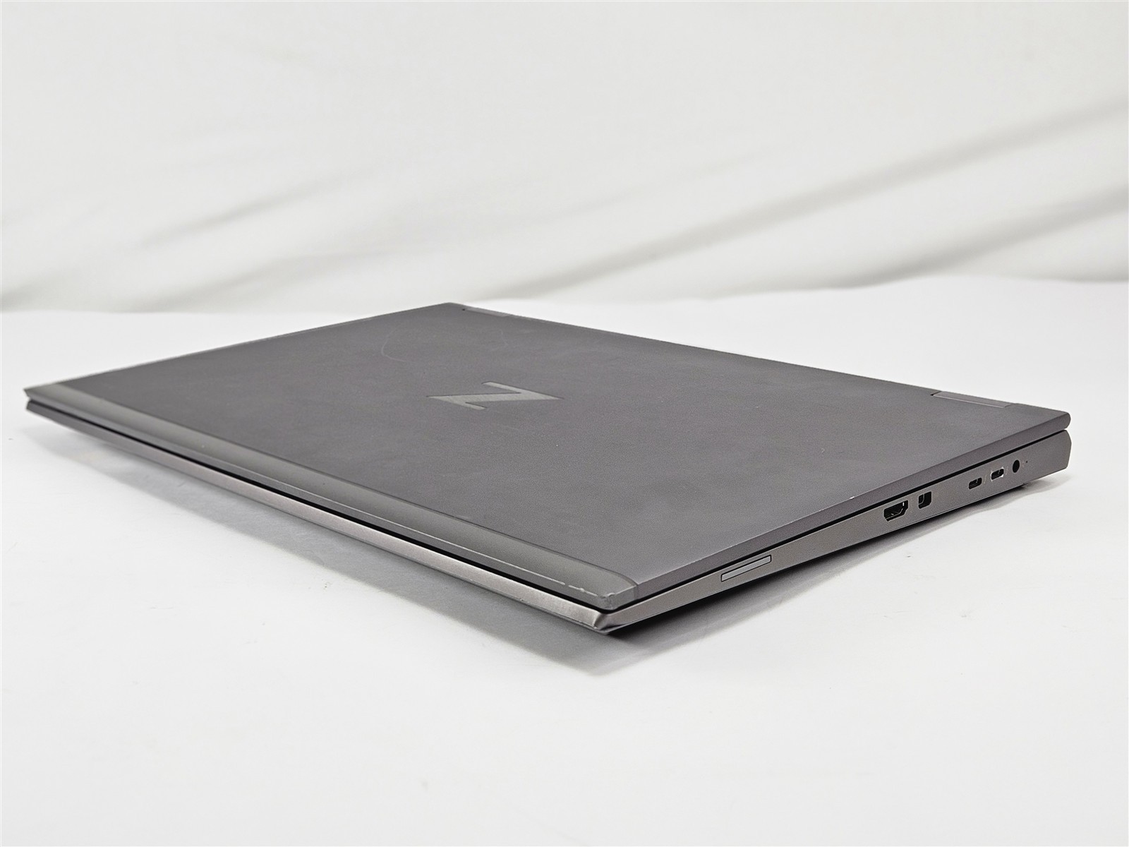 HP ZBook Fury 17 G8 Intel Core i9-11950H 32GB RAM 1TB SSD RTX A5000 16GB No OS