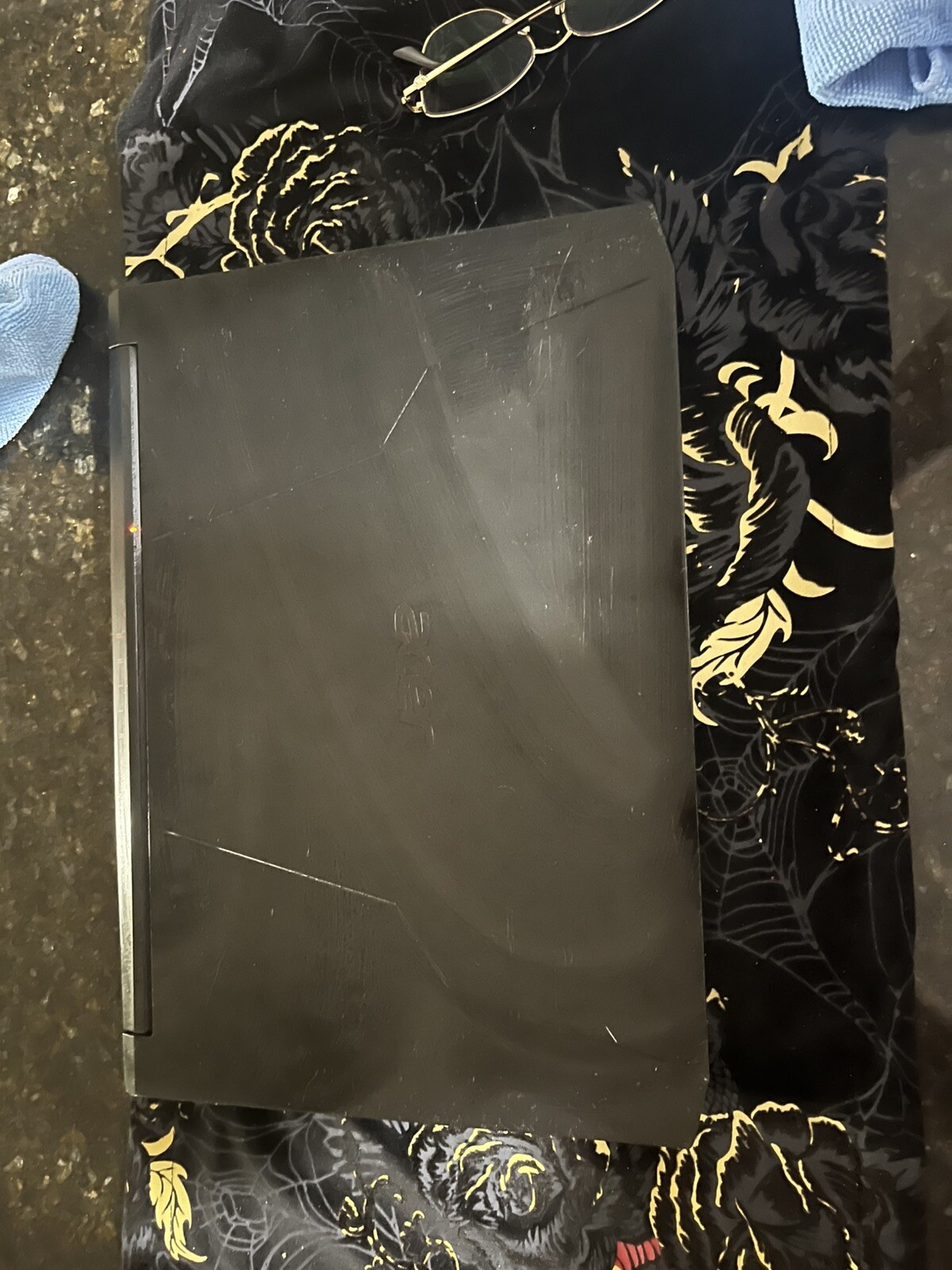 gaming laptop