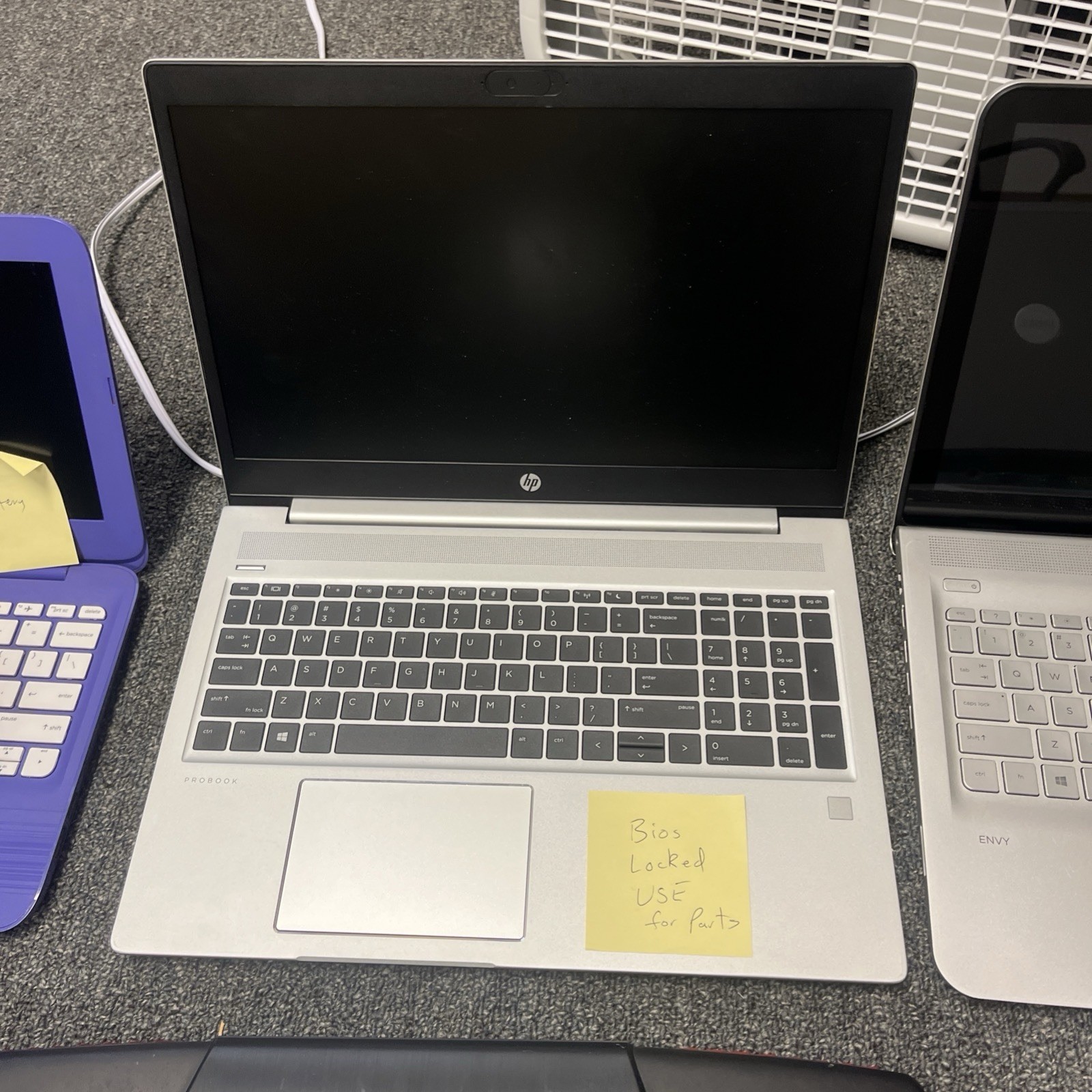 Bulk Laptop Lot 23 MacBook HP Dell ASUS Acer Laptops For Parts Repair Resale