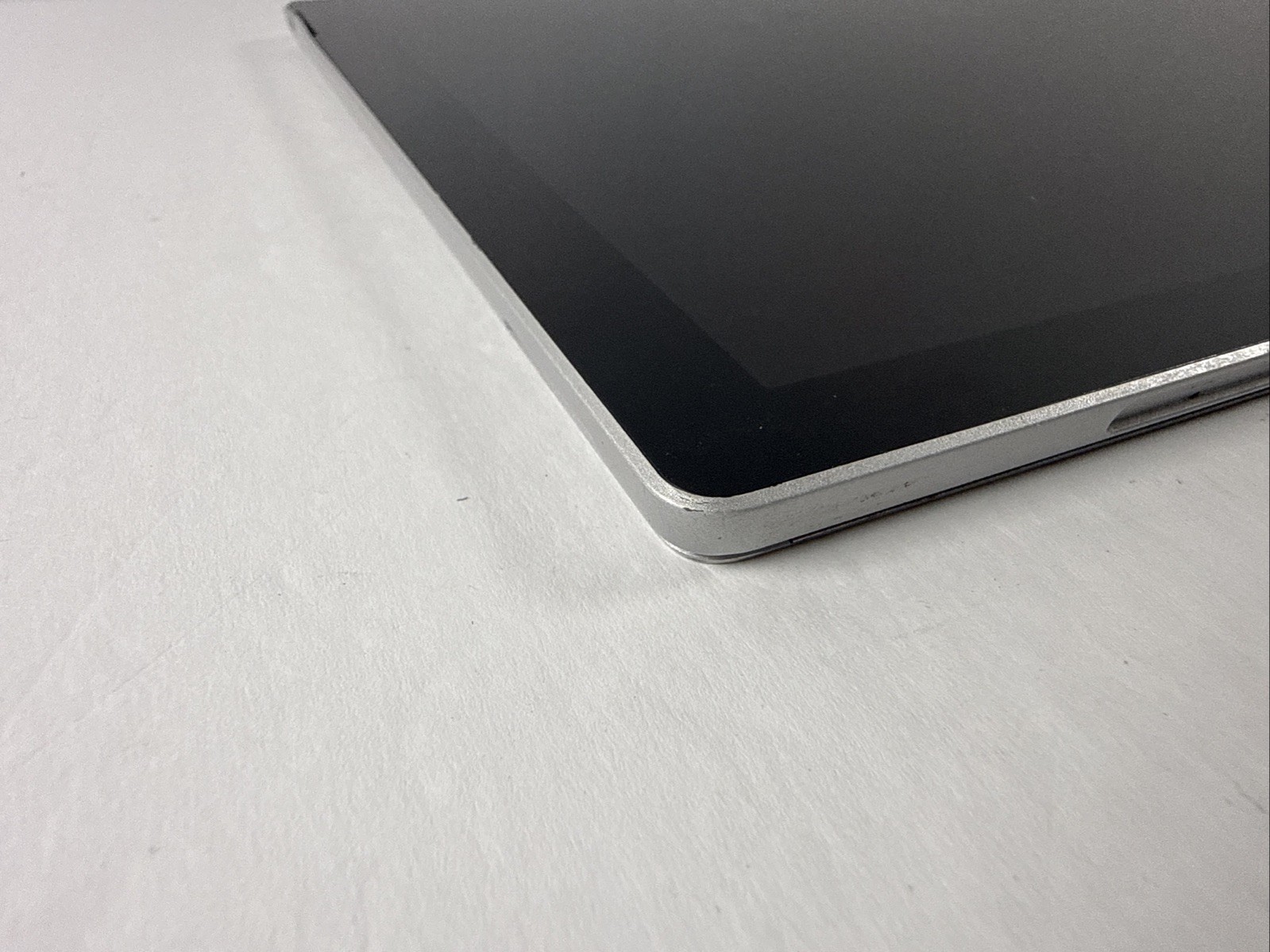 Microsoft Surface Pro 7 plus 1961 Core i5-1135G7 2.4GHz 16GB 256GB Win 11 Pro