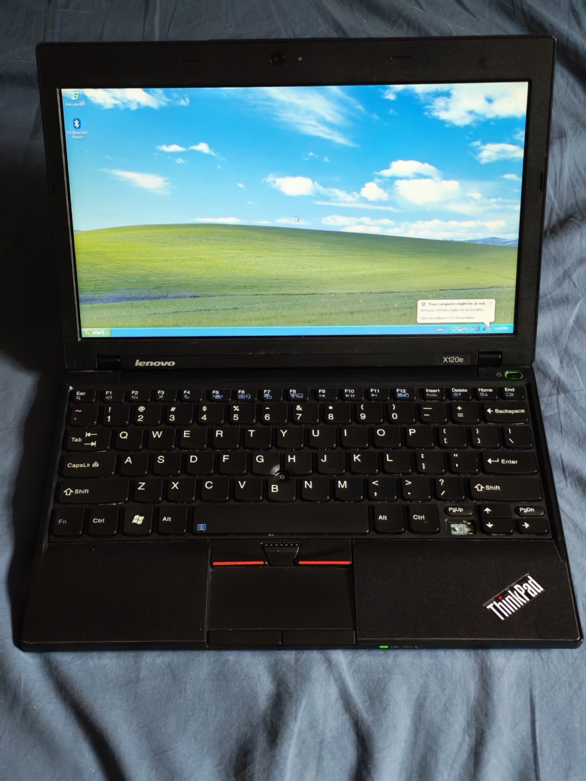 LENOVO THINKPAD X120e, Windows XP, AMD E-240 1.50GHz, 2GB DDR3, 250GB HDD