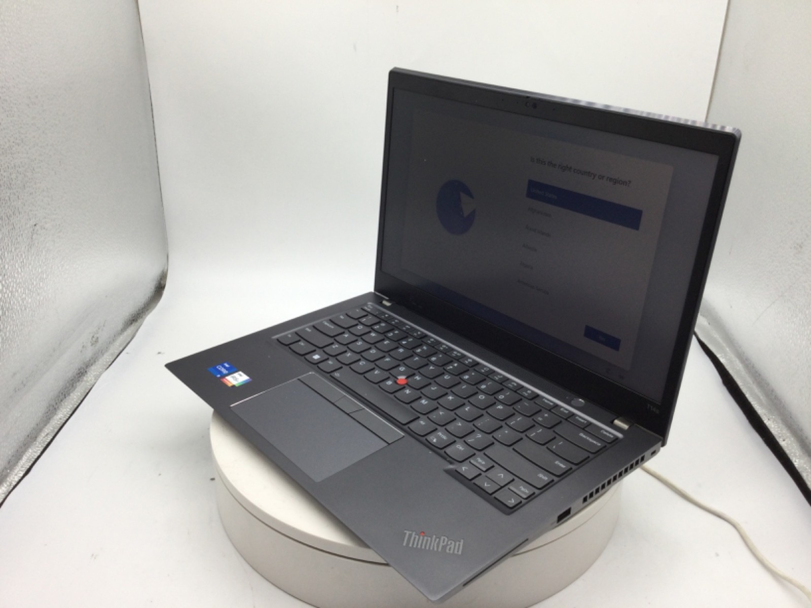 Lenovo ThinkPad T14s G2 14″ Laptop i5-1135G7 16GB RAM 512GB SSD Win11Pro Used RD