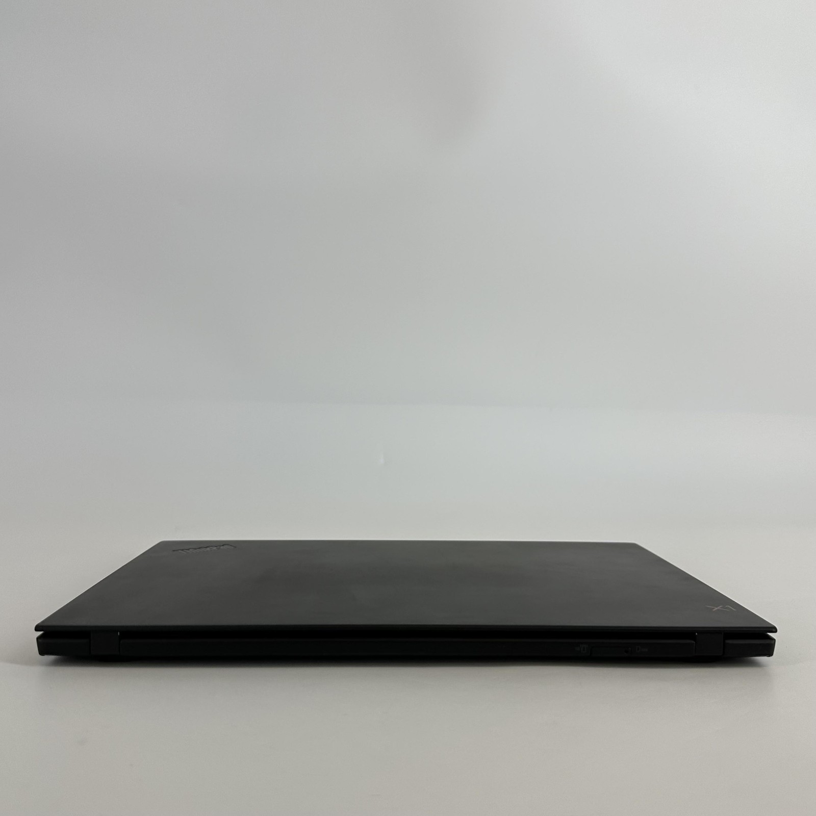 Lenovo ThinkPad X1 Carbon Gen 6 14 2K i7-8650U 1.90GHz 16GB 512GB SSD LCD Issue