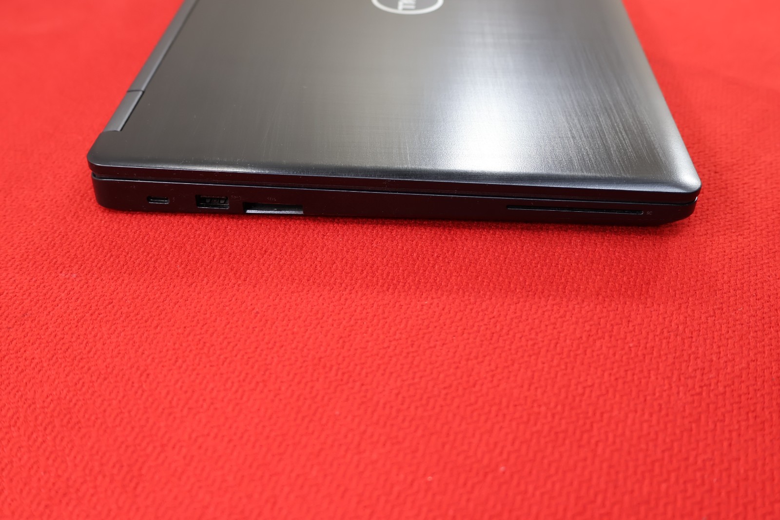 Dell Precision 3530 i5-8th Laptop Win 11Pro /16G /512G/MS Office 2021/ Photo-PS4
