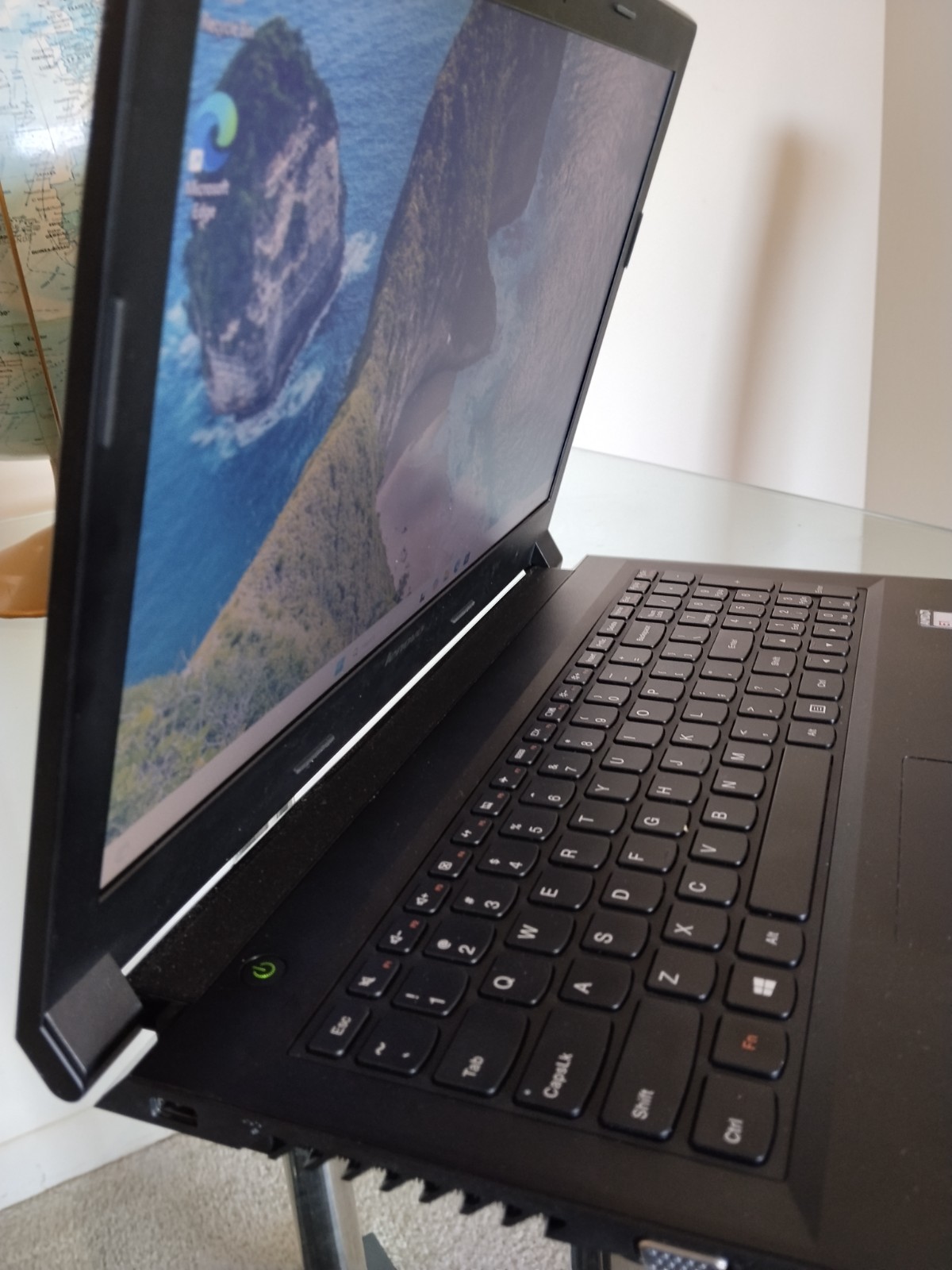 Lenovo B50-45 15.6″ AMD A8 16GB RAM 256GB SSD – Ready to be used of the Box