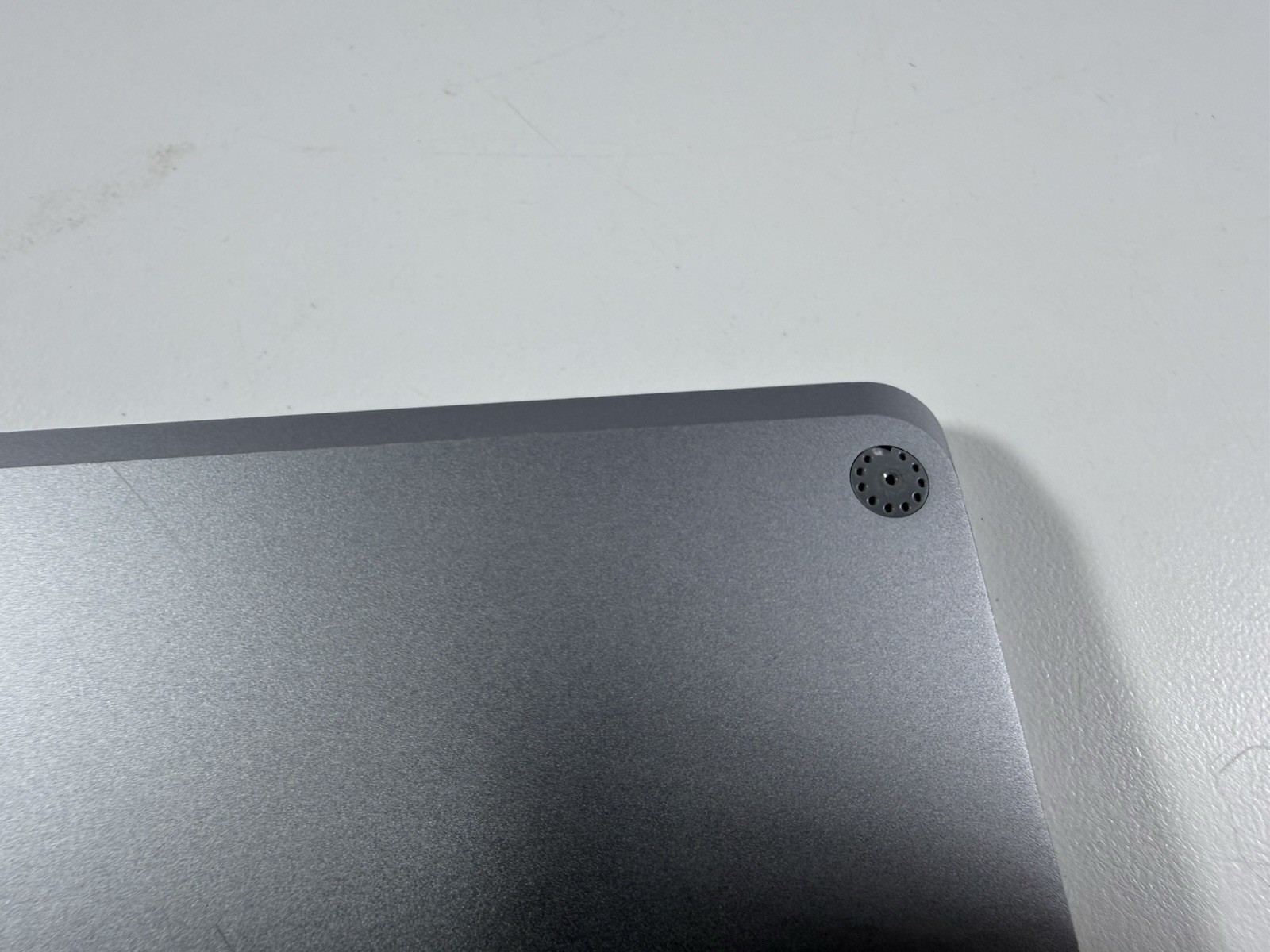 Microsoft Surface Laptop 5 13.5” 1950 Intel Core i7-1265U 16GB RAM 512GB NVME
