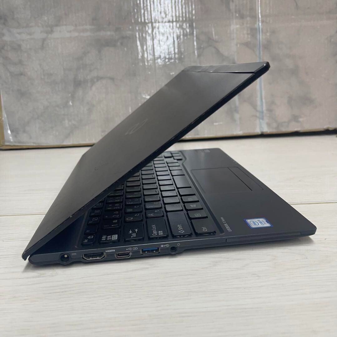 Fujitsu FMV LIFEBOOK U938 Intel Core i5-7200U SSD 256GB Memory 8GB