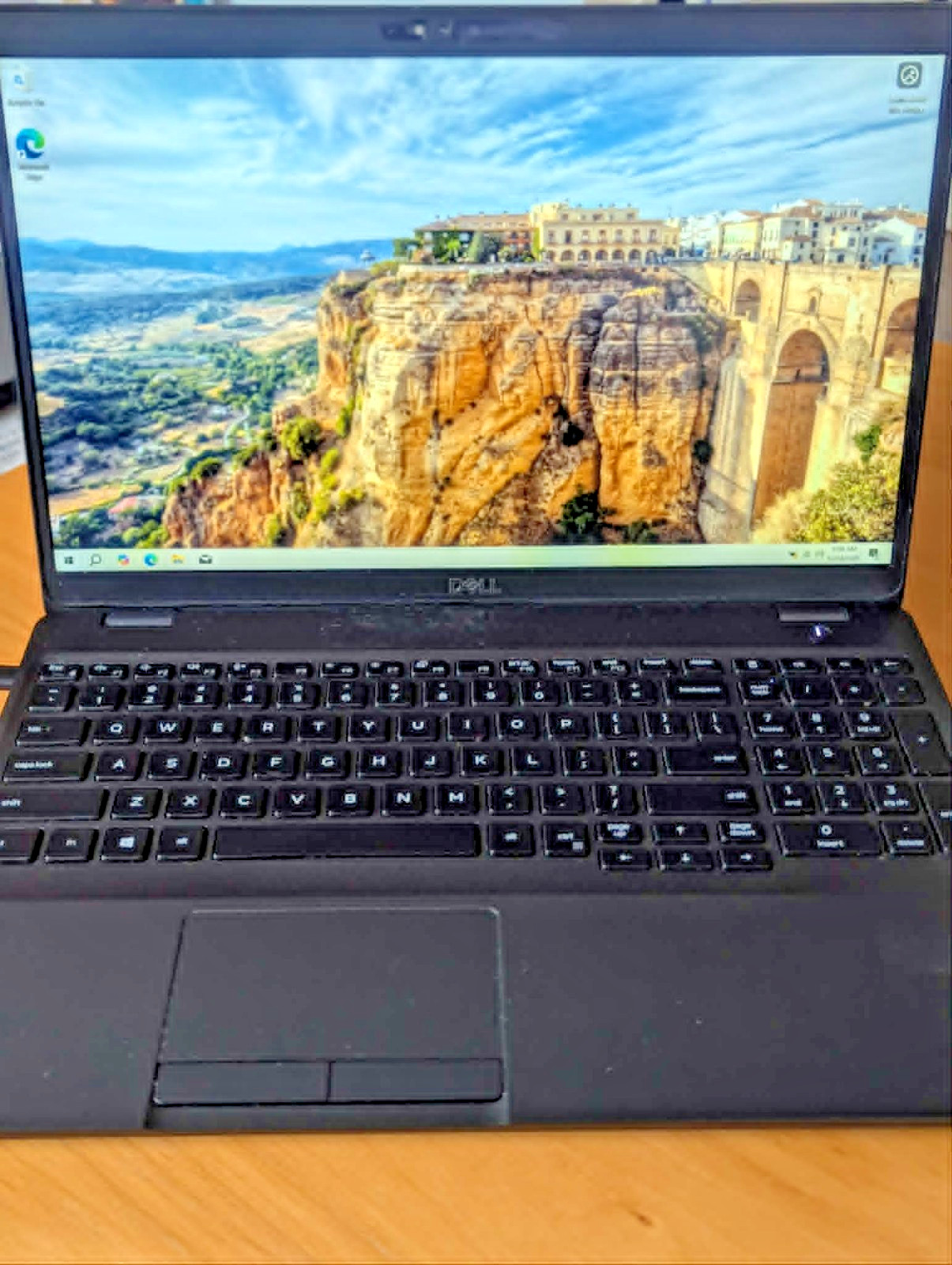 Dell Precision 3541 15.6 Laptop i5-9400H 16GB RAM 500GB SSD Win10 Pro