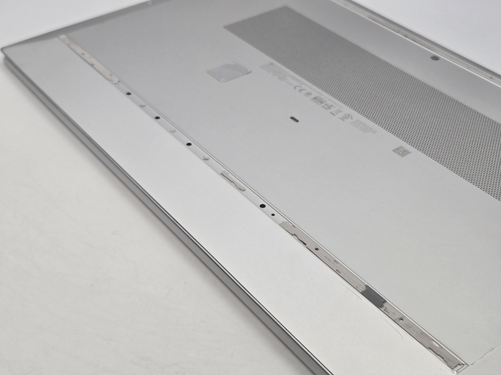 HP ELITEBOOK 855 G8 15″ FHD Touch RYZEN 7 PRO 5850U 512GB SSD 16GB W11 Backlit