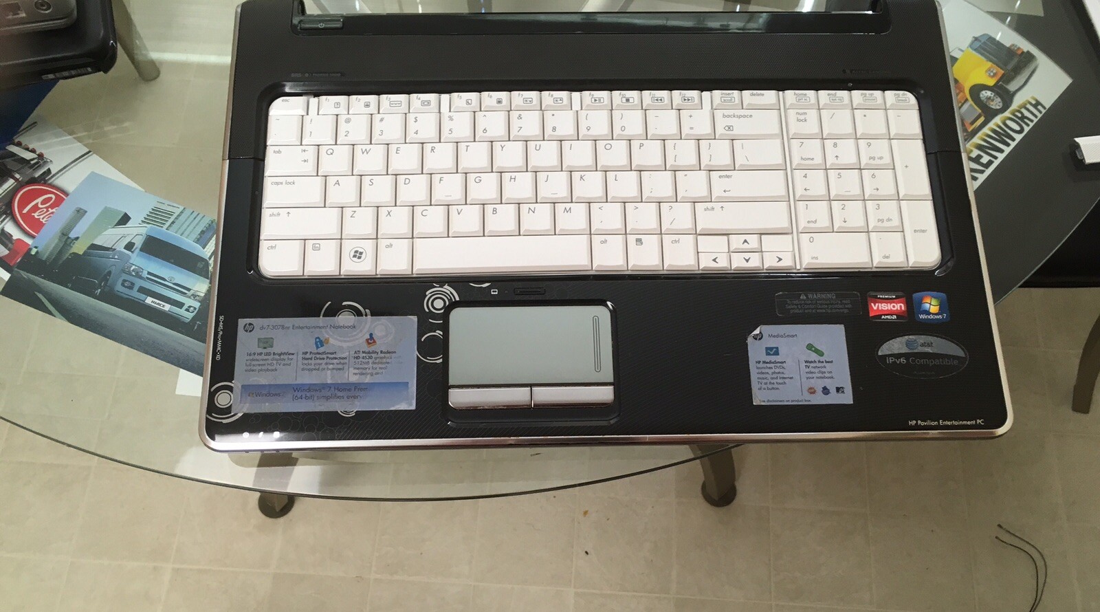 HP Pavilion DV7-3000 Black with White Keyboard Intel Processor Laptop