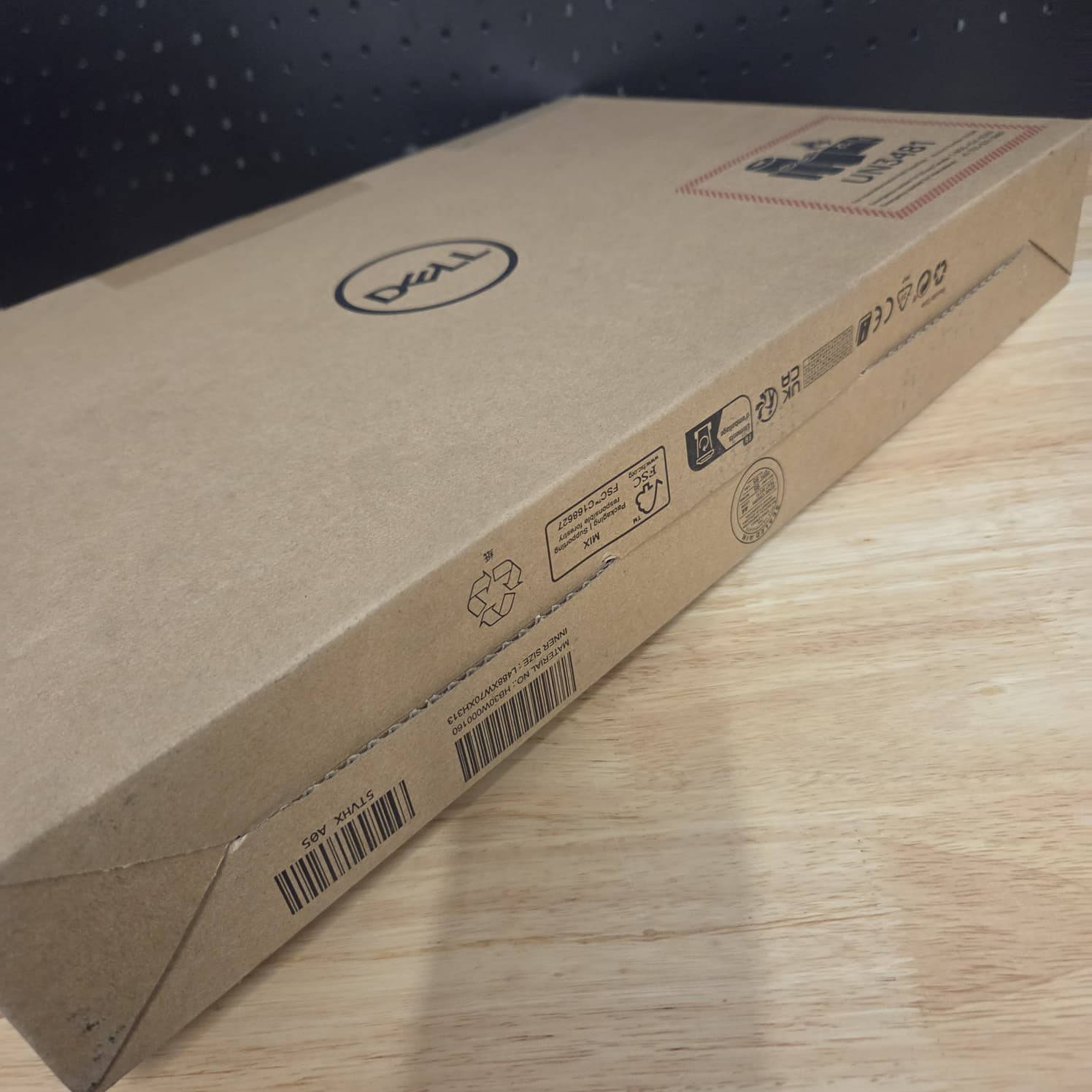 Dell Inspiron 15 (Model 3520)
