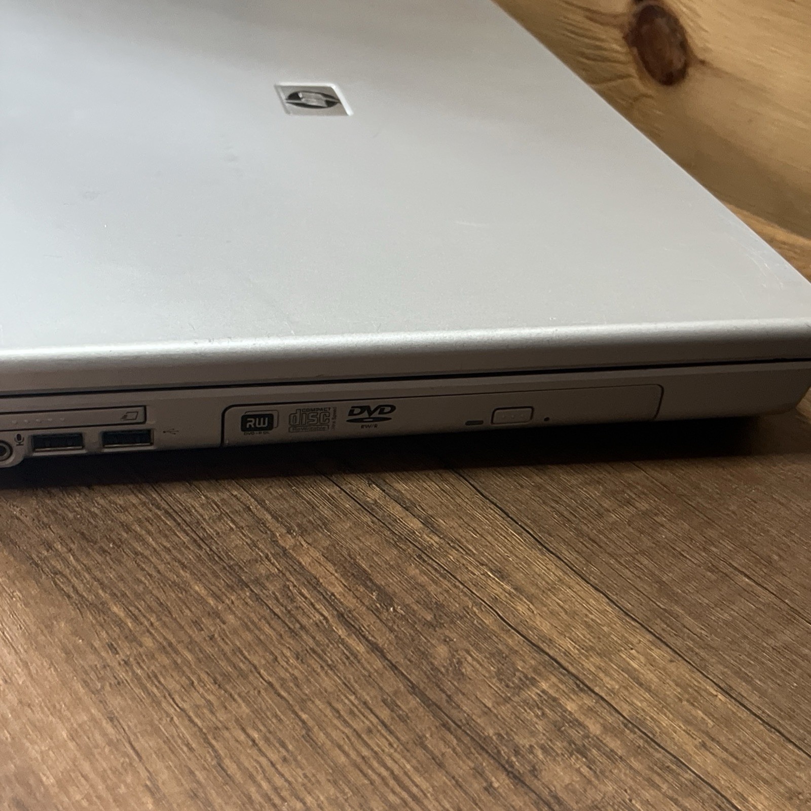 HP Pavillion Laptop DV8000 Parts Only No Battery Unchecked Untested Asis