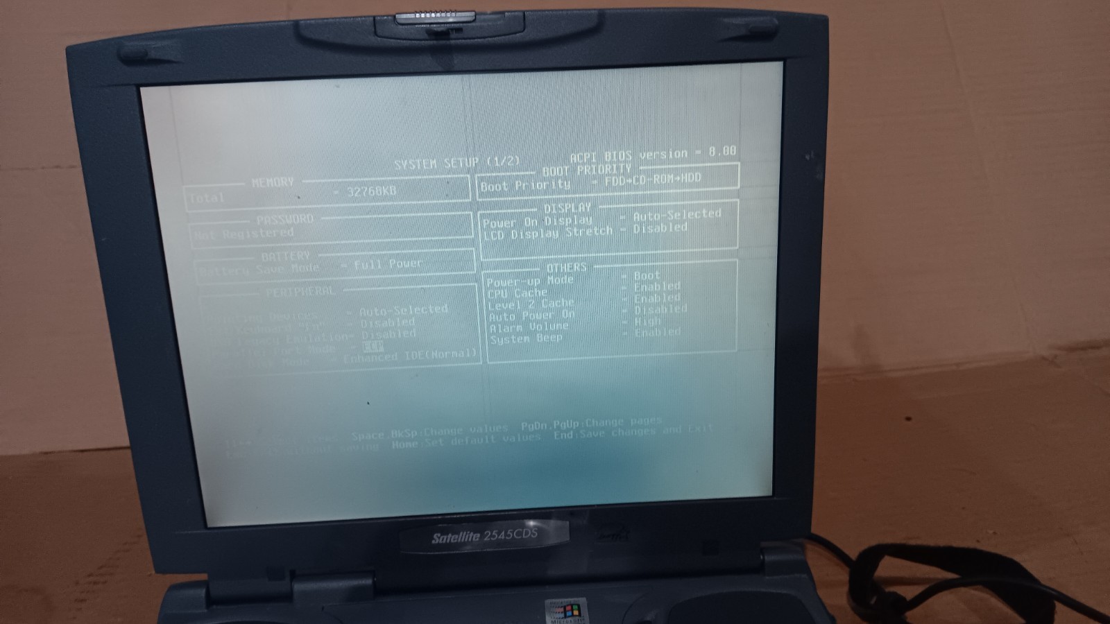 Vintage Toshiba Satellite 2545CDS Retro Laptop AMD K6-2 processor 333 MHz Parts