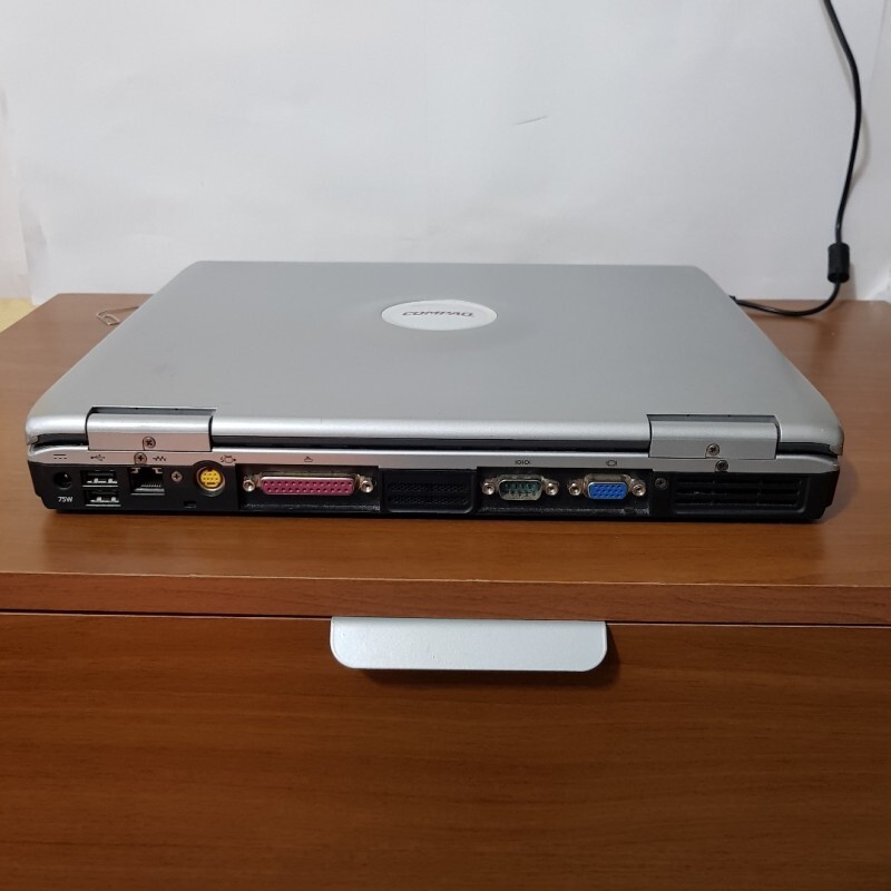 Notebook PC Laptop Work OS Windows XP Serial Port RS232 Drive Floppy Disk 22011