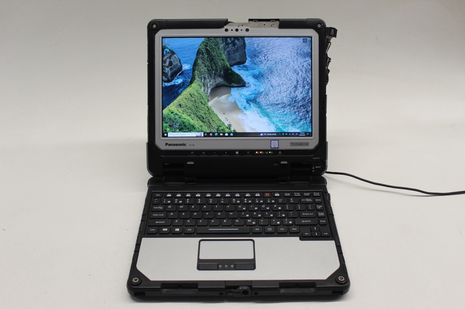 Panasonic Toughbook CF-33 I5-7300U 256M.2-8GB DDR3 Win10P-NO PWR Adapt-C-Desc
