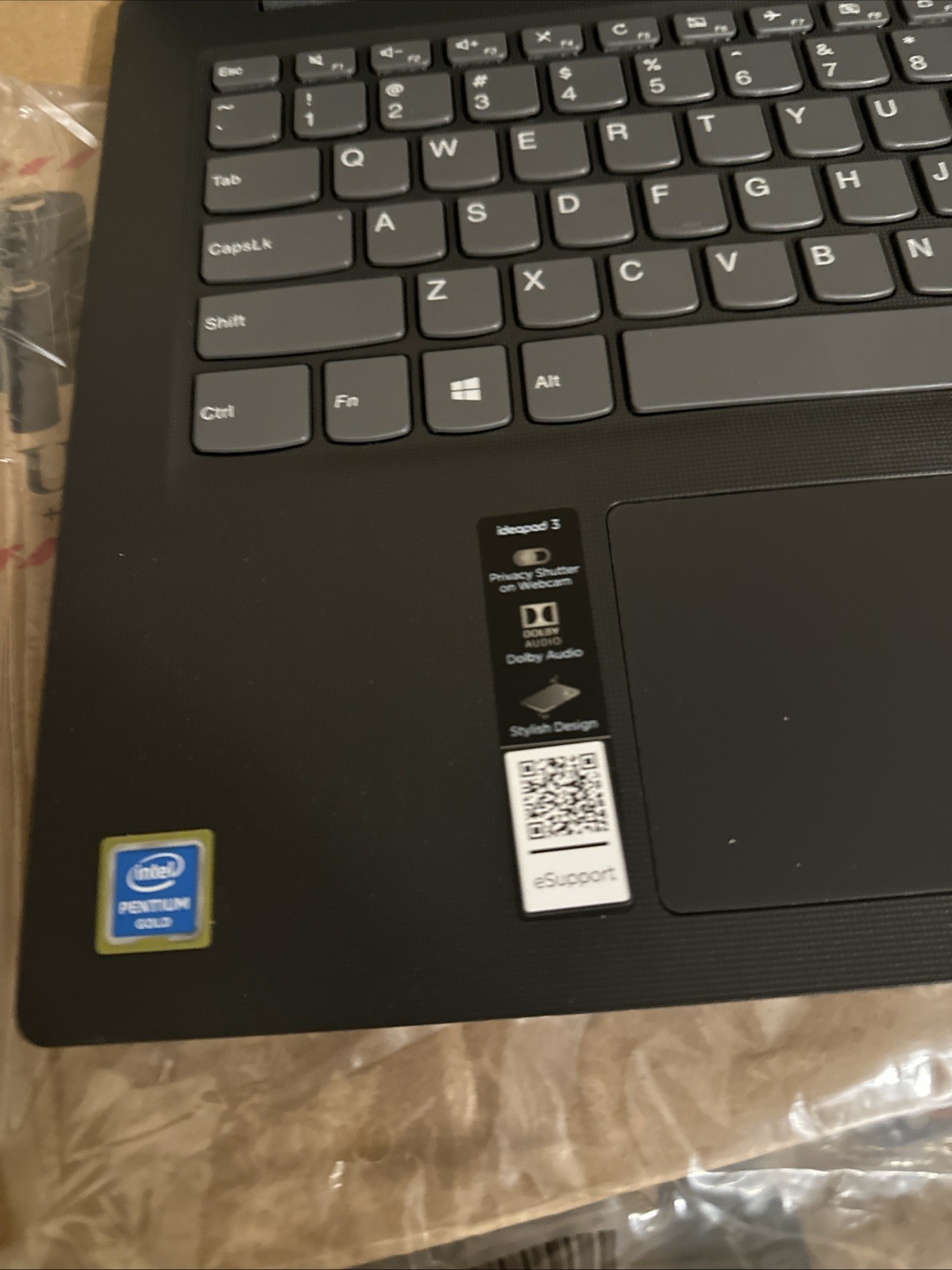 New Sealed Lenovo IdeaPad 3 14IML05 14″ 4G 128GB SSD Intel Pentium Gold 6405U