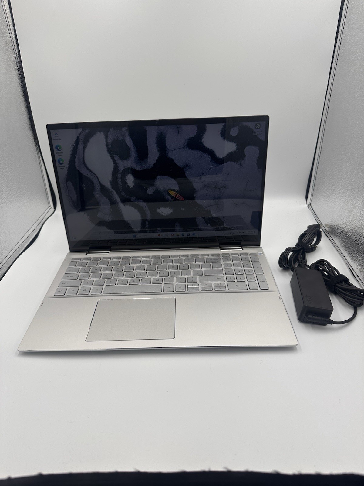 Dell Inspiron 7506 2-IN-1 15.6″ TOUCH i5-1135G7 12GB RAM 512GB SSD NVMe WIN11PRO