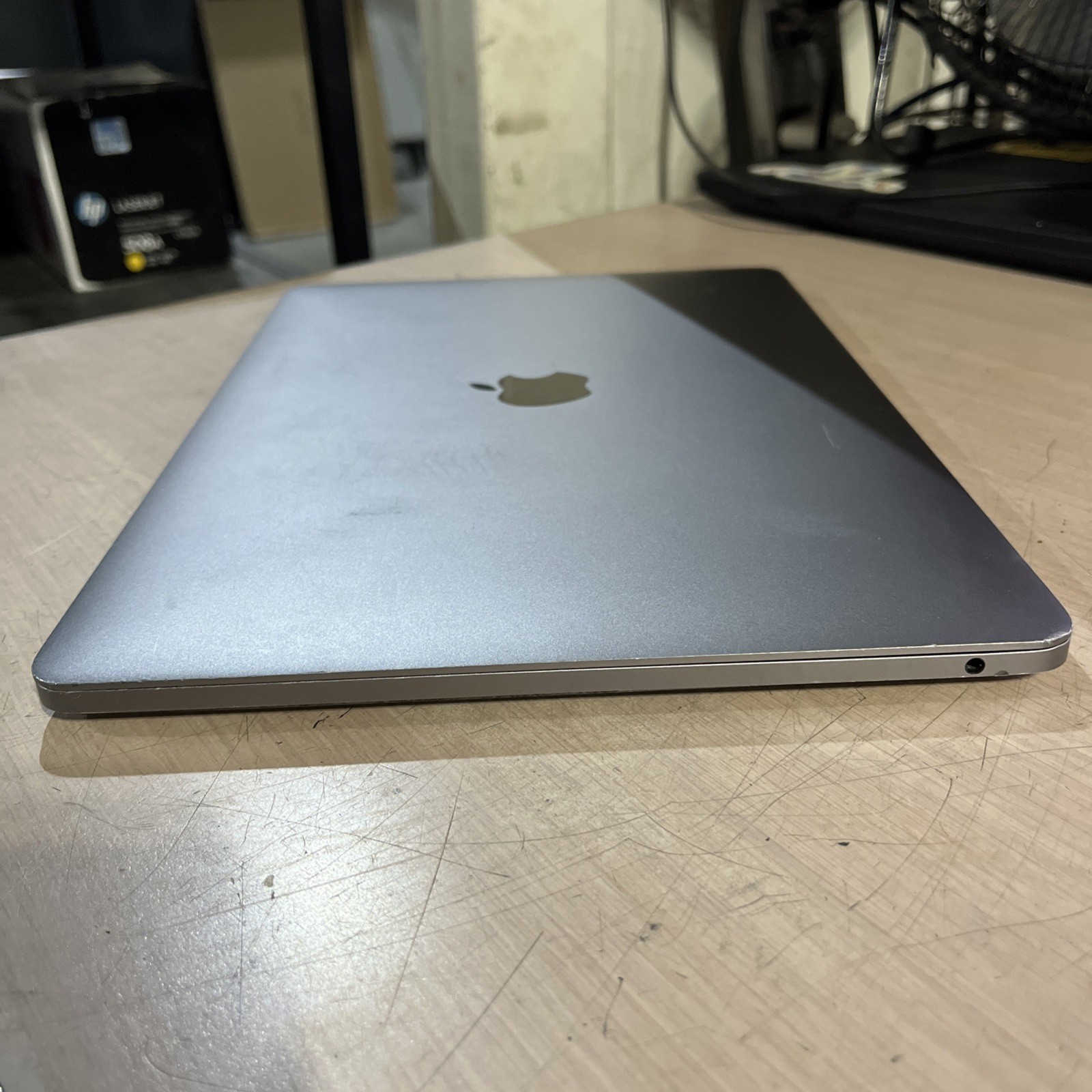 APPLE MACBOOK PRO 13″ MID-2017 CORE I5-7360U 2.3GHZ 8GB RAM NO HD