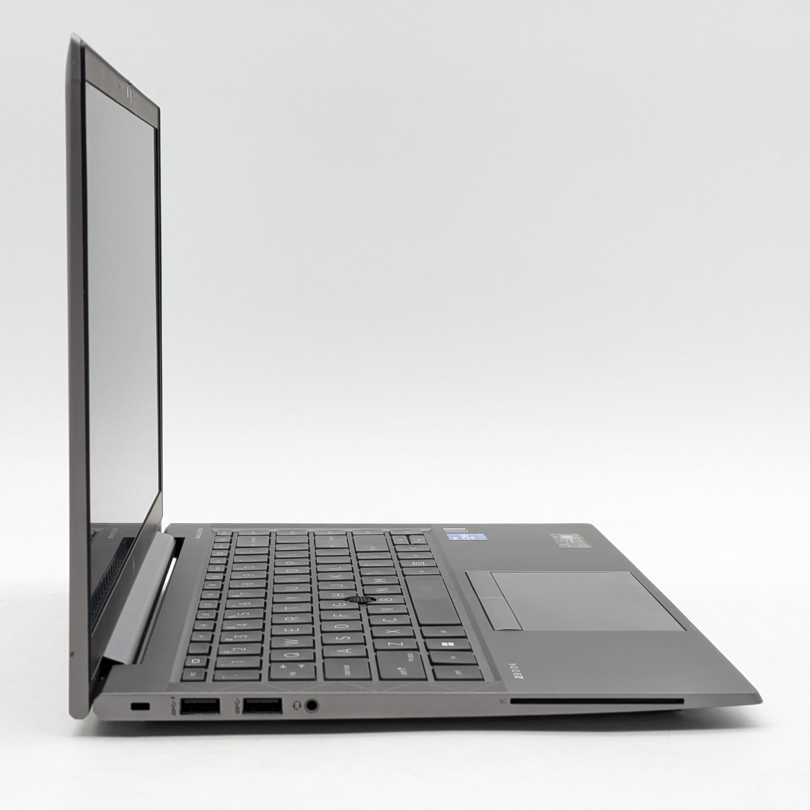 HP ZBook Firefly 14 G8 14″ i7-1185G7 32GB DDR4 512GB SSD Windows 11 Home