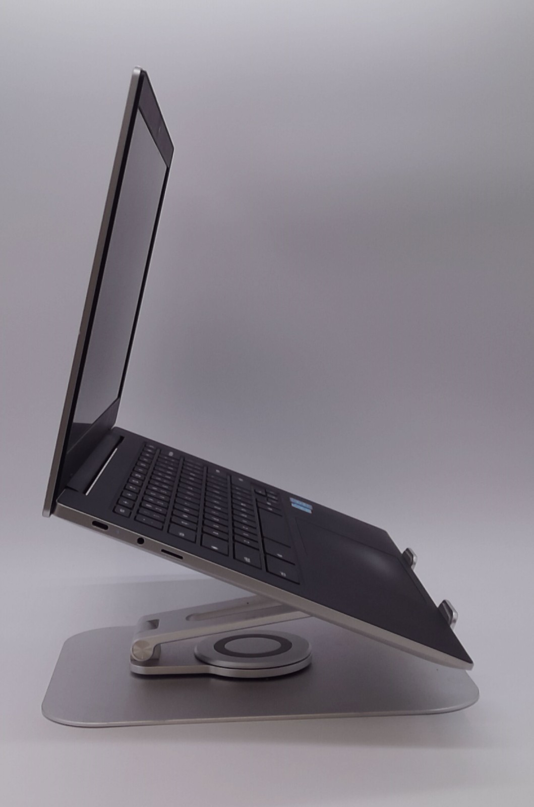 Samsung XE340XDA-KA1US Chromebook Celeron N4500 1.1GHz 4GB 32GB EMMC USED NO AC