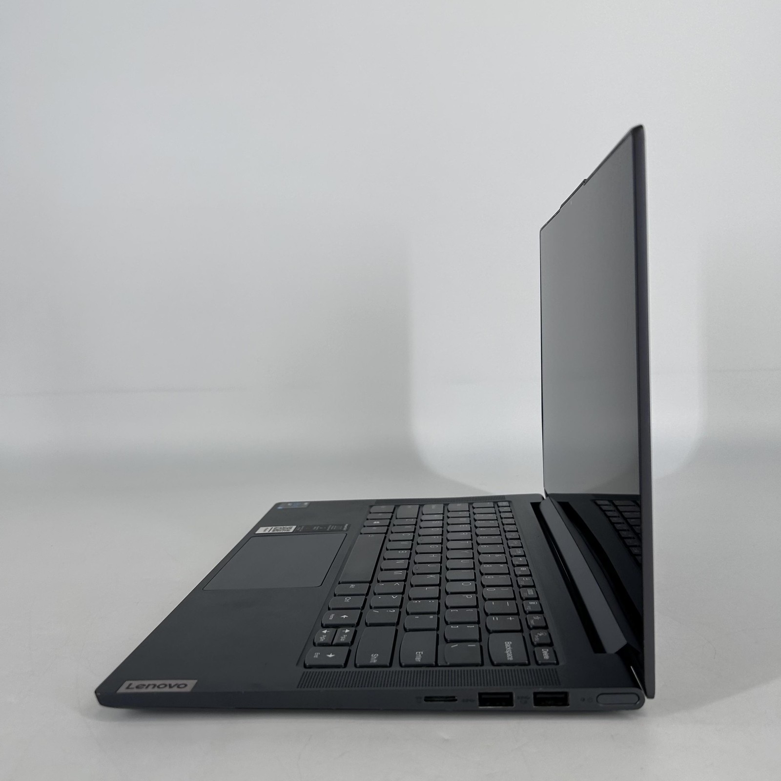 Lenovo IdeaPad Slim 7 14 Black FHD i7-1165G7 2.80GHz 16GB 512GB SSD FRAME GAP